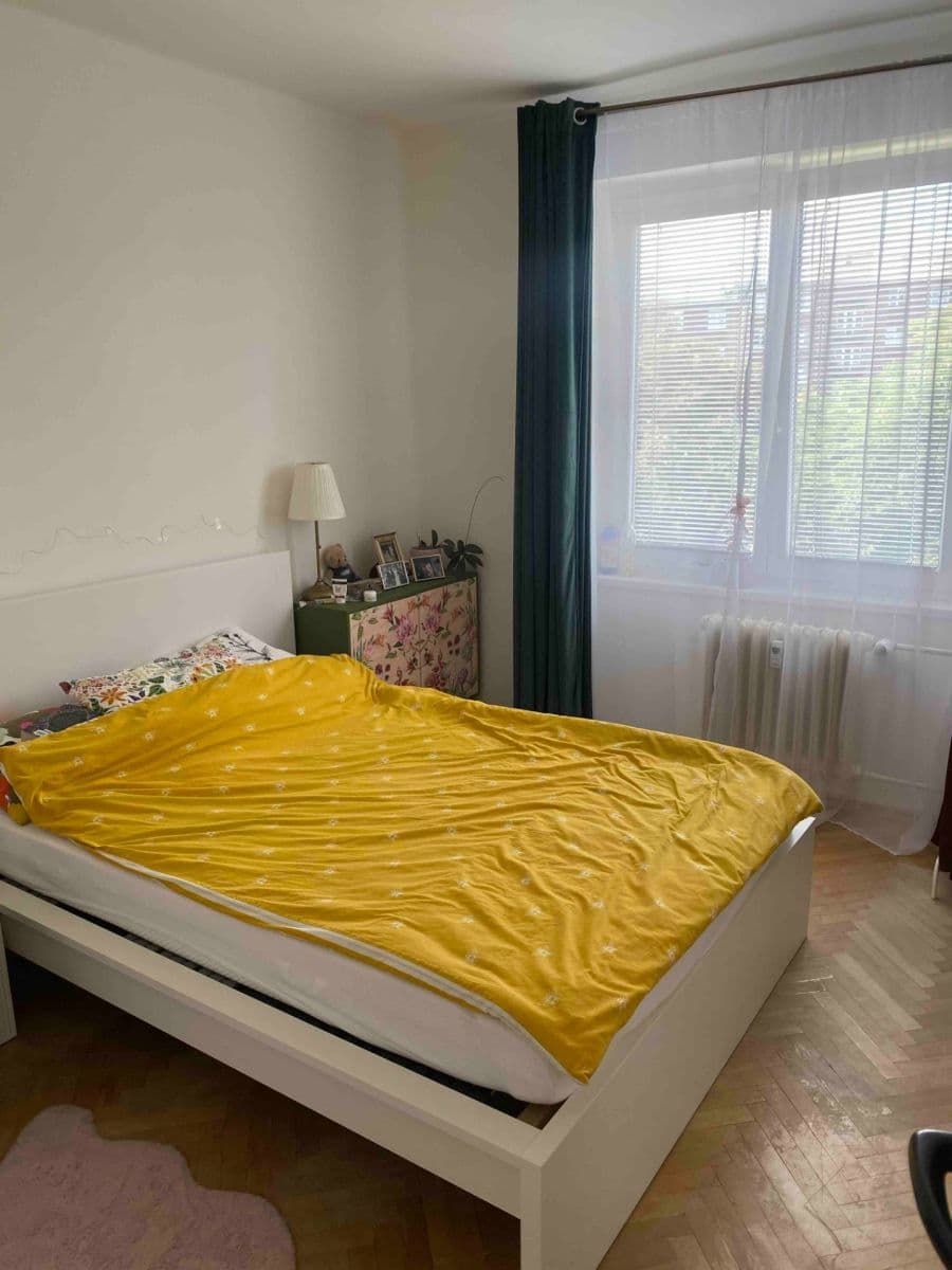 Prenájom bytu 2-izbový 54 m², Kavkazská, Praha, Praha Prenájom bytu 2-izbový 54 m², Kavkazská, Praha, Praha