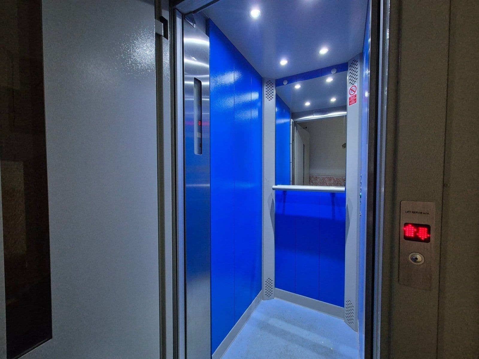 Prenájom nebytového priestoru 53 m², Hlavní třída, Havířov, Moravskoslezský kraj Prenájom nebytového priestoru 53 m², Hlavní třída, Havířov, Moravskoslezský kraj