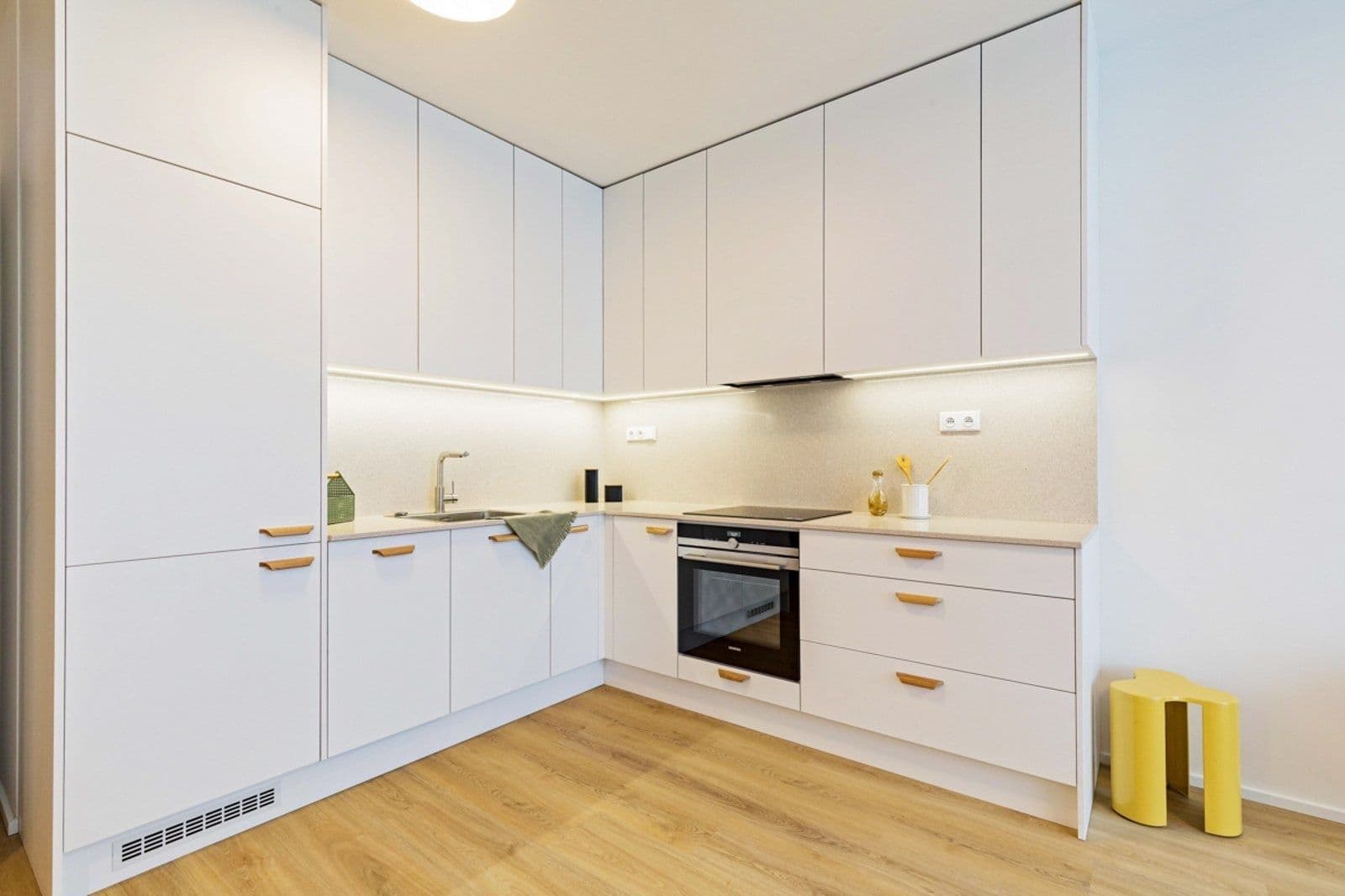 Prenájom bytu 2-izbový 56 m², Vrbenského, Praha, Praha Prenájom bytu 2-izbový 56 m², Vrbenského, Praha, Praha