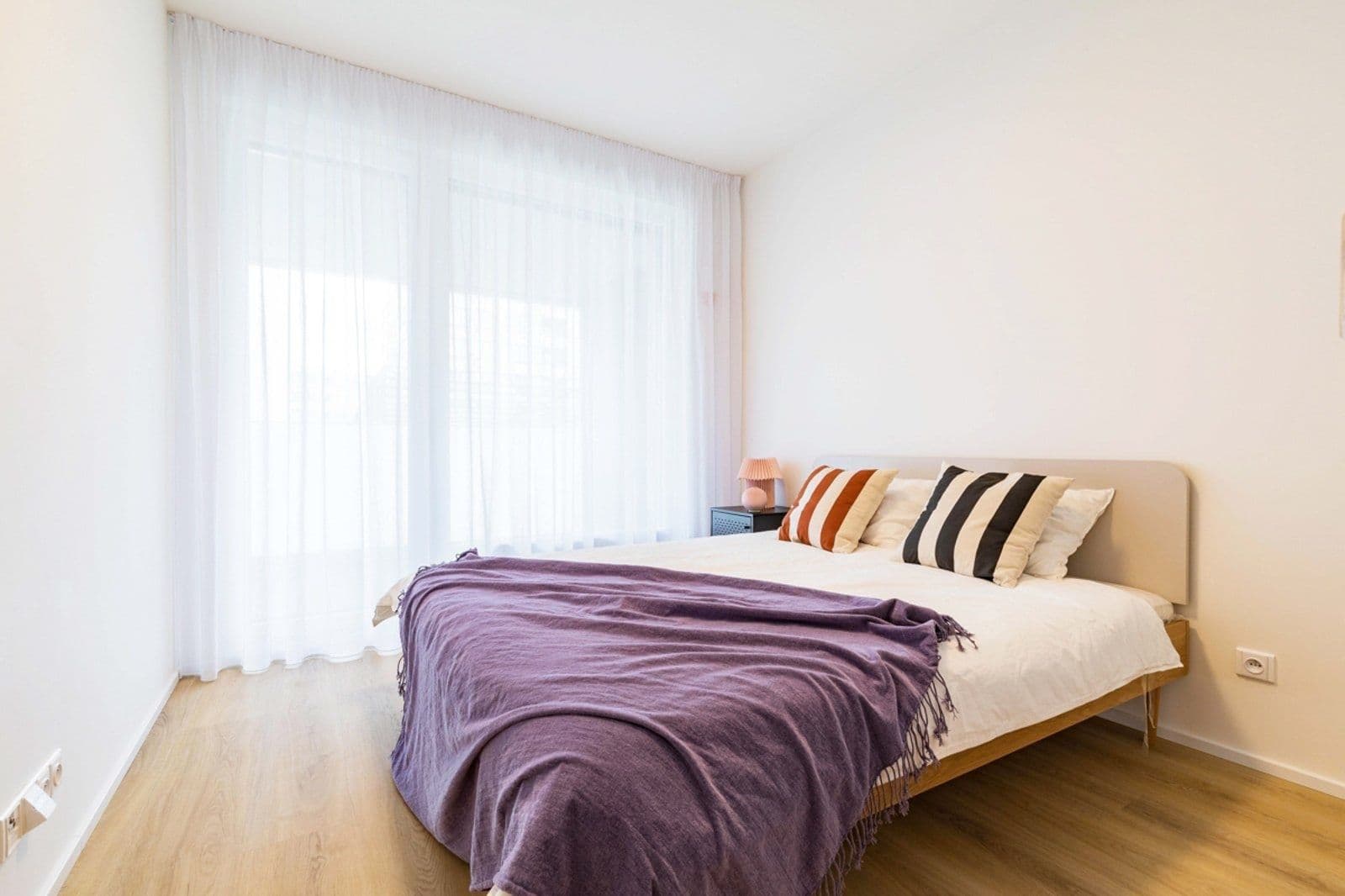 Prenájom bytu 2-izbový 56 m², Vrbenského, Praha, Praha Prenájom bytu 2-izbový 56 m², Vrbenského, Praha, Praha