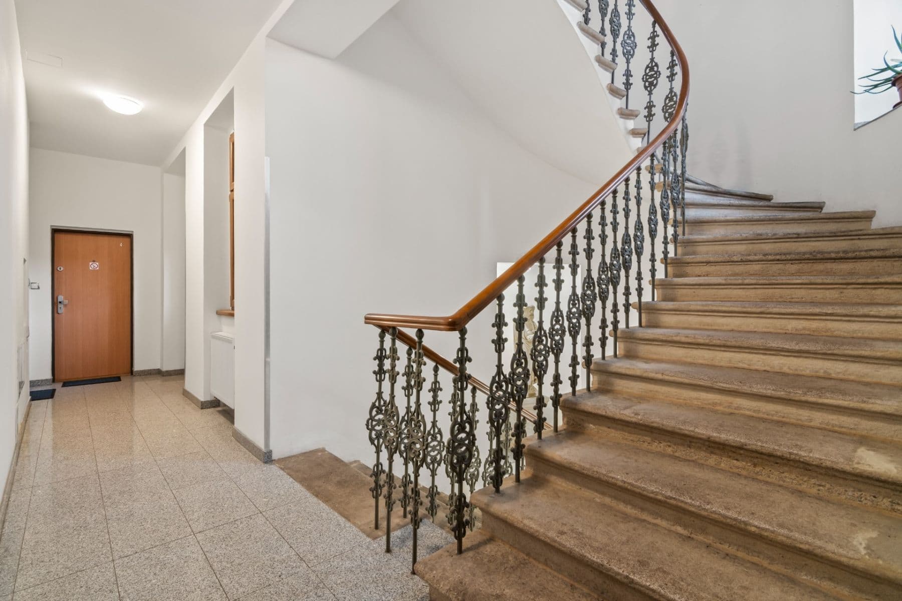 Prenájom bytu 1-izbový 39 m², Sokolovská, Praha, Praha Prenájom bytu 1-izbový 39 m², Sokolovská, Praha, Praha