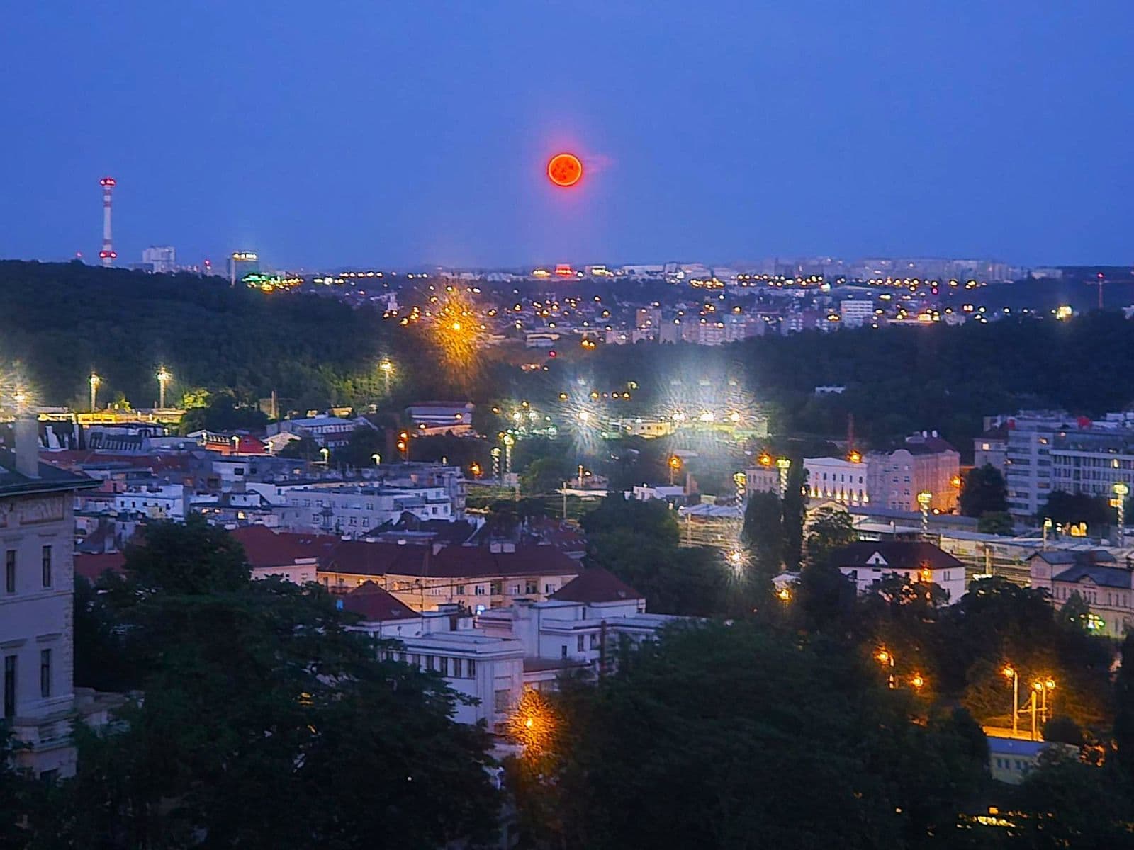 Prenájom bytu 100 m², U Havlíčkových sadů, Praha, Praha Prenájom bytu 100 m², U Havlíčkových sadů, Praha, Praha