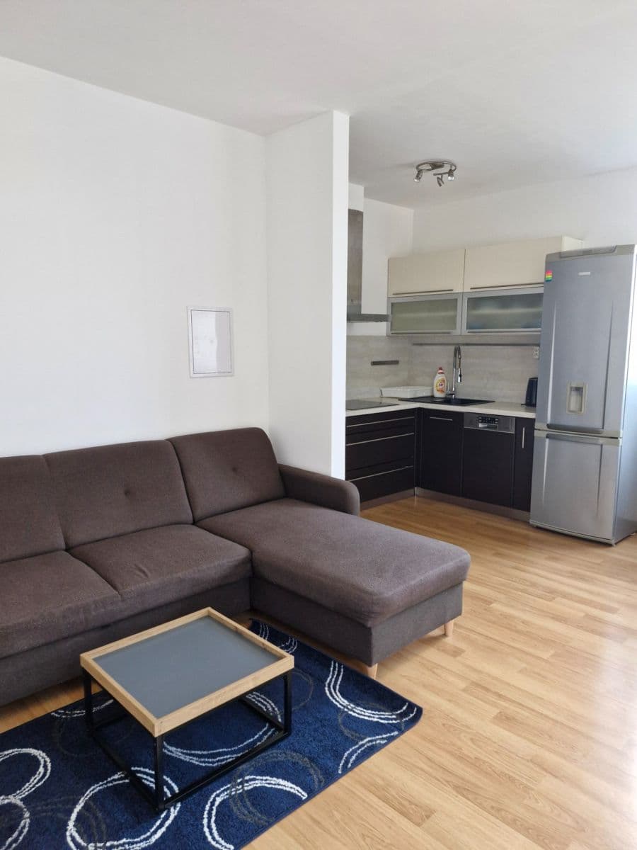 Prenájom bytu 2-izbový 46 m², Václava Trojana, Praha, Praha Prenájom bytu 2-izbový 46 m², Václava Trojana, Praha, Praha