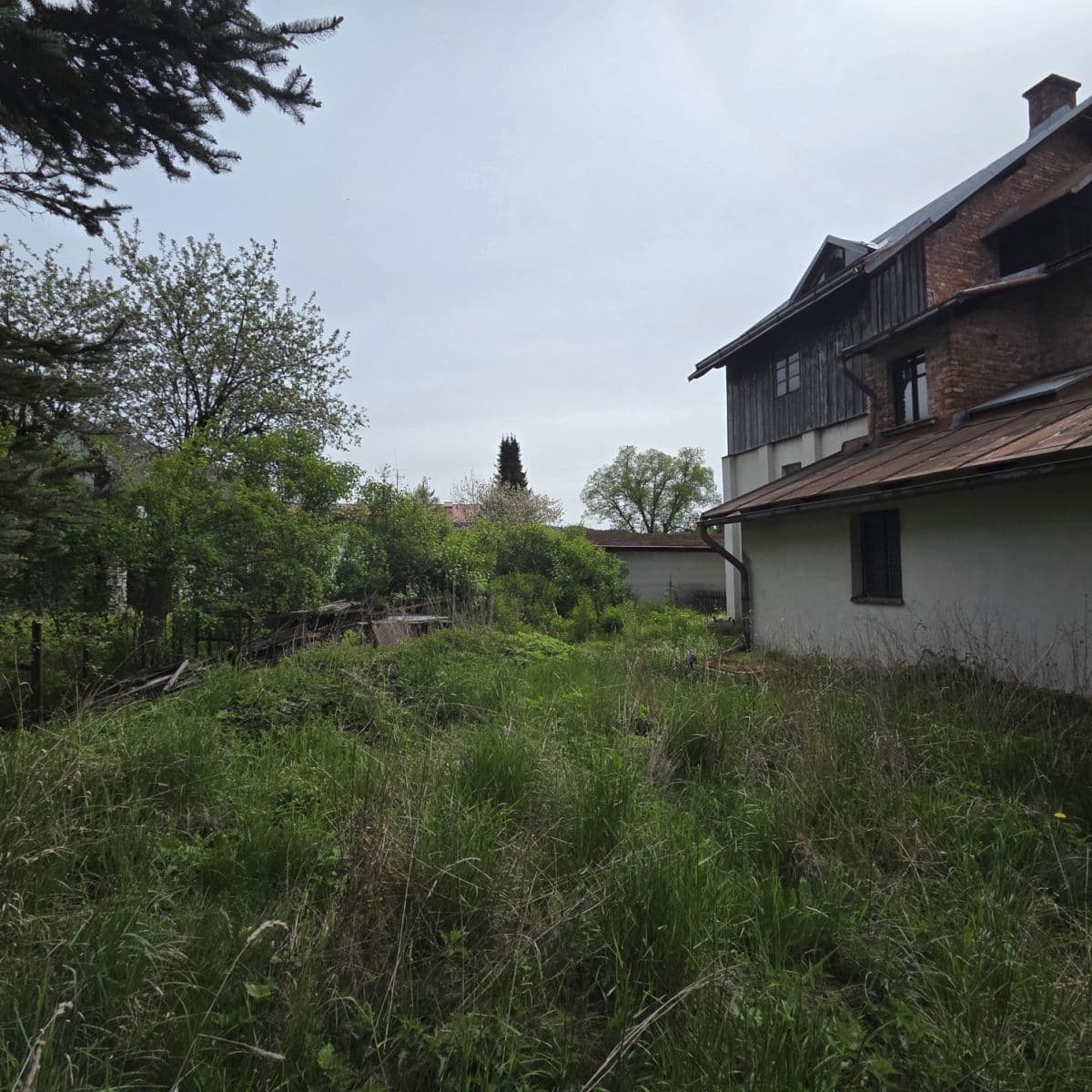 Predaj rekreačného objektu 352 m², pozemok 672 m², Velké Svatoňovice, Královéhradecký kraj Predaj rekreačného objektu 352 m², pozemok 672 m², Velké Svatoňovice, Královéhradecký kraj