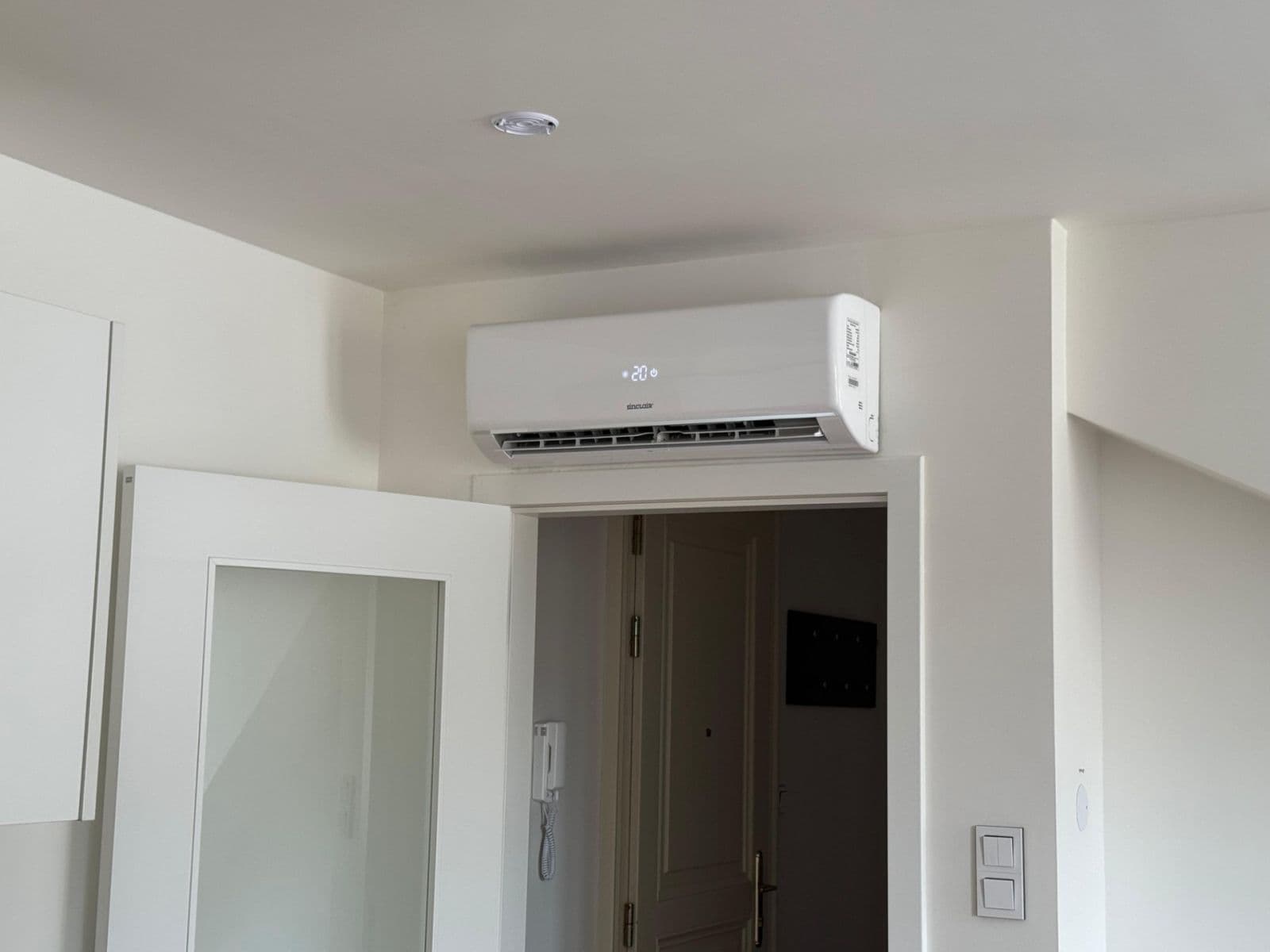 Prenájom bytu 2-izbový 39 m², Peckova, Praha, Praha Prenájom bytu 2-izbový 39 m², Peckova, Praha, Praha