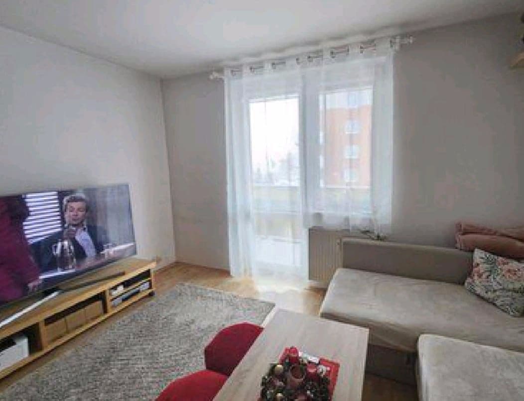 Prenájom bytu 2-izbový 43 m², U Kasáren, Mladá Boleslav, Středočeský kraj Prenájom bytu 2-izbový 43 m², U Kasáren, Mladá Boleslav, Středočeský kraj