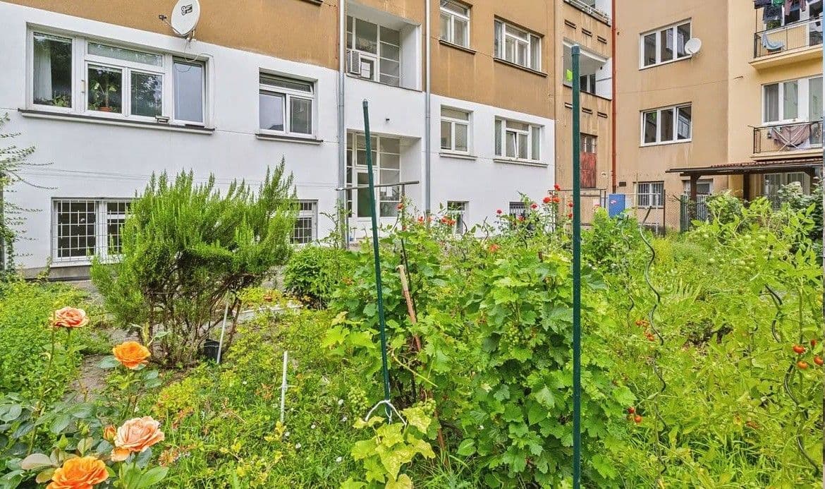 Prenájom bytu 2-izbový 44 m², Podolská, Praha, Praha Prenájom bytu 2-izbový 44 m², Podolská, Praha, Praha