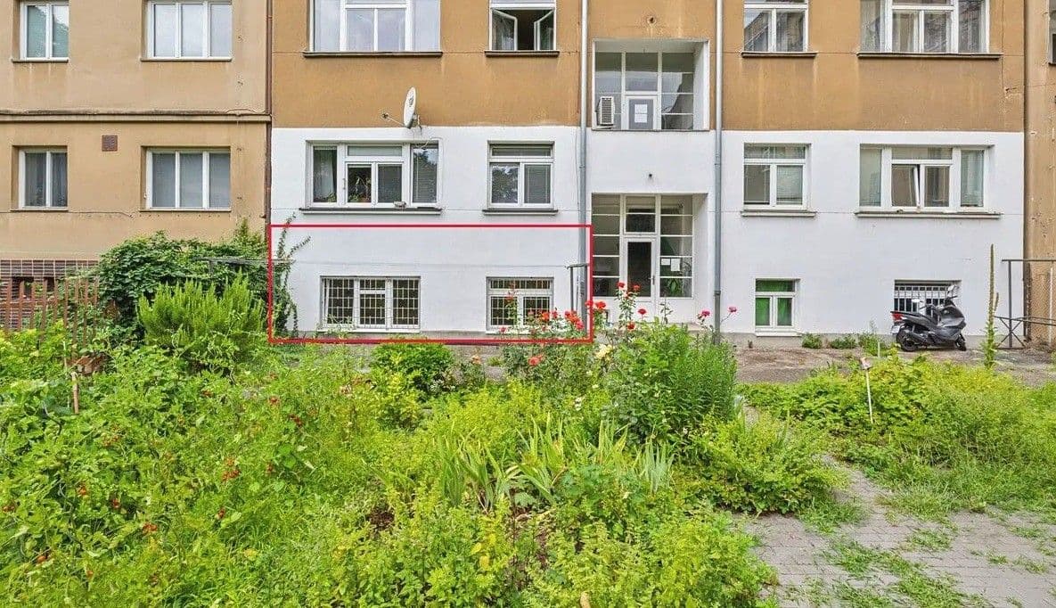 Prenájom bytu 2-izbový 44 m², Podolská, Praha, Praha Prenájom bytu 2-izbový 44 m², Podolská, Praha, Praha