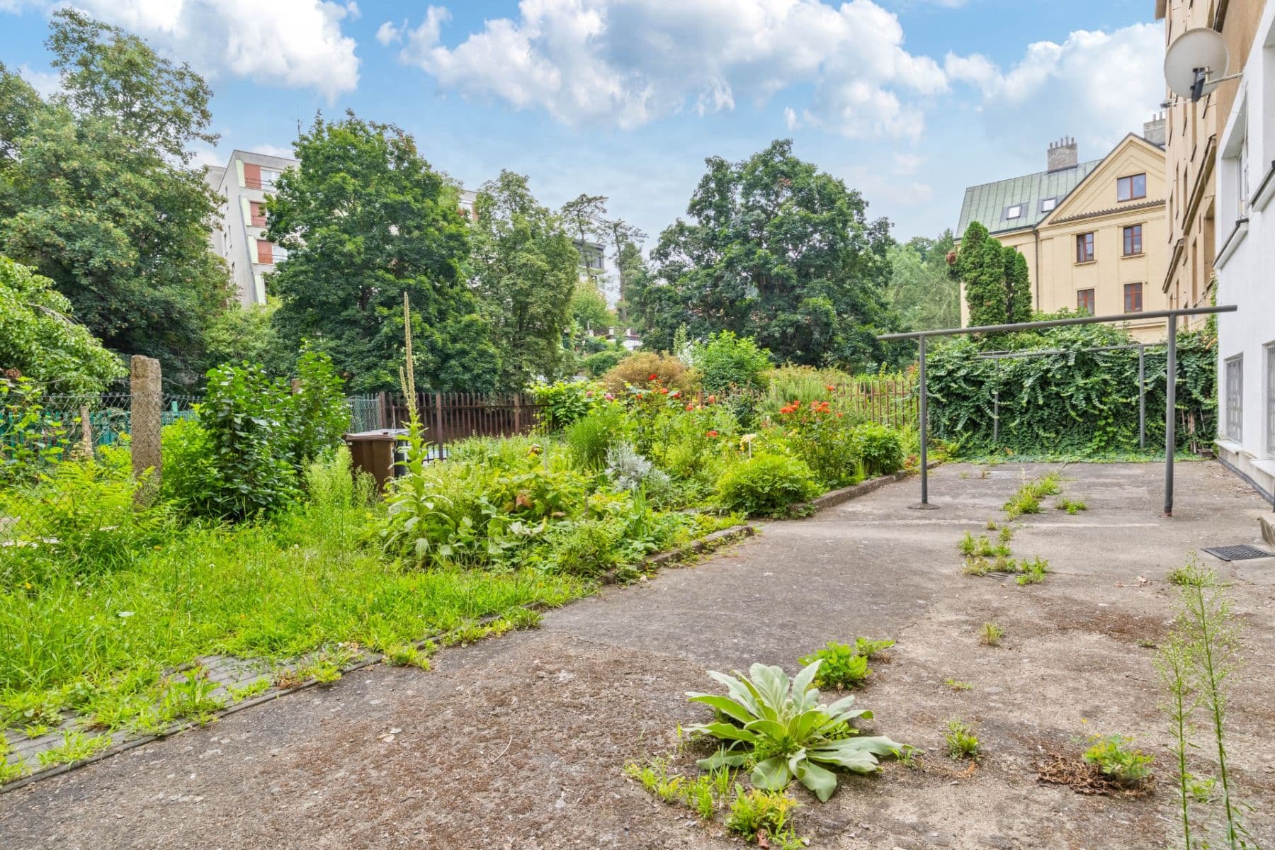 Prenájom bytu 2-izbový 44 m², Podolská, Praha, Praha Prenájom bytu 2-izbový 44 m², Podolská, Praha, Praha