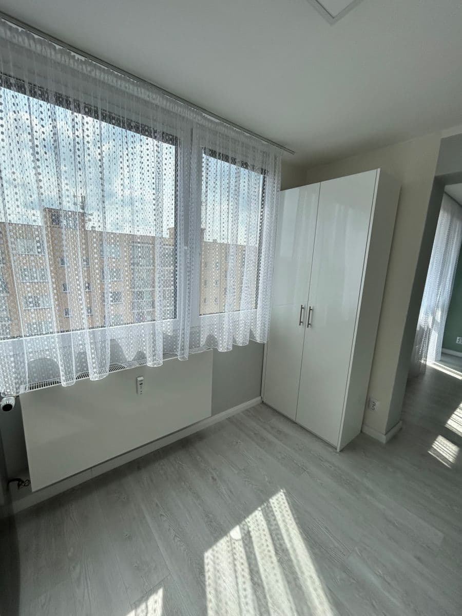 Predaj bytu 2-izbový 60 m², sídl. Hůrka, Kralupy nad Vltavou, Středočeský kraj Predaj bytu 2-izbový 60 m², sídl. Hůrka, Kralupy nad Vltavou, Středočeský kraj