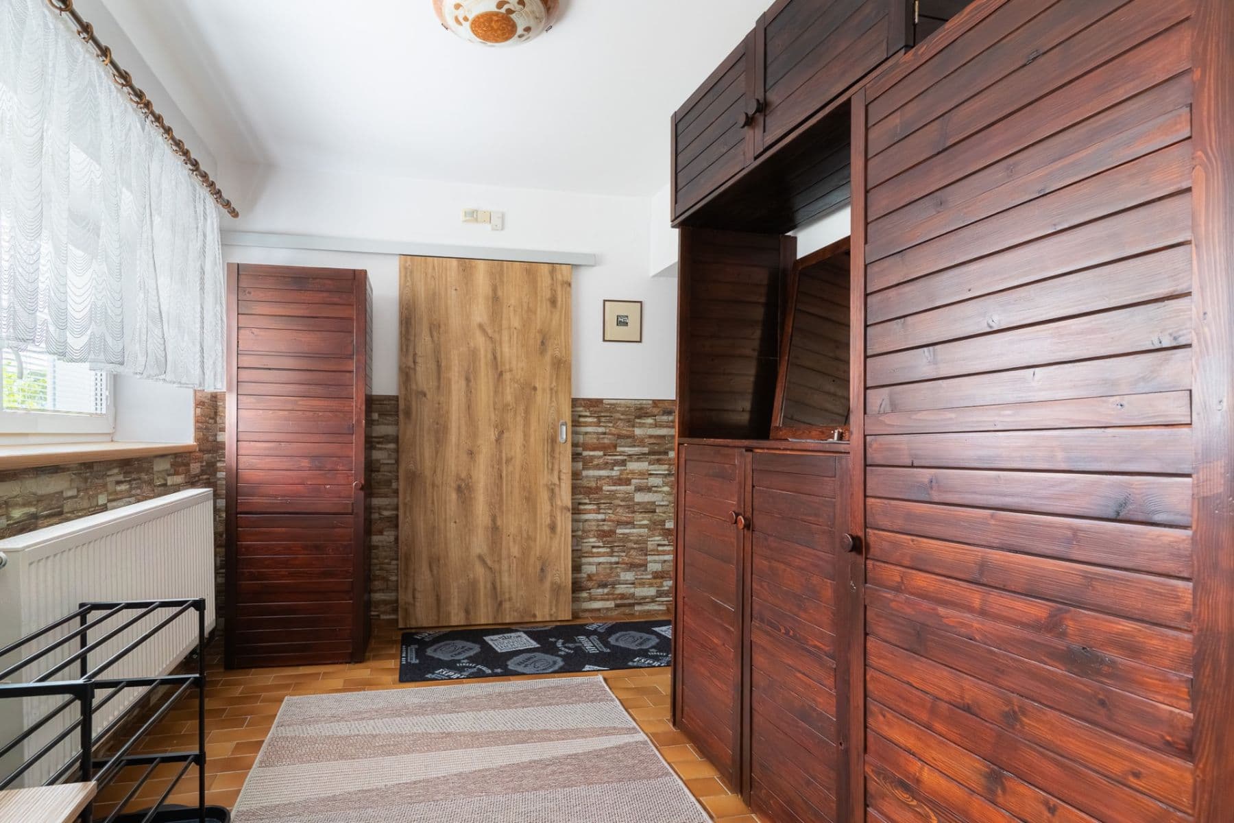 Prenájom domu 123 m², pozemok 1.700 m², Hradešín, Středočeský kraj Prenájom domu 123 m², pozemok 1.700 m², Hradešín, Středočeský kraj
