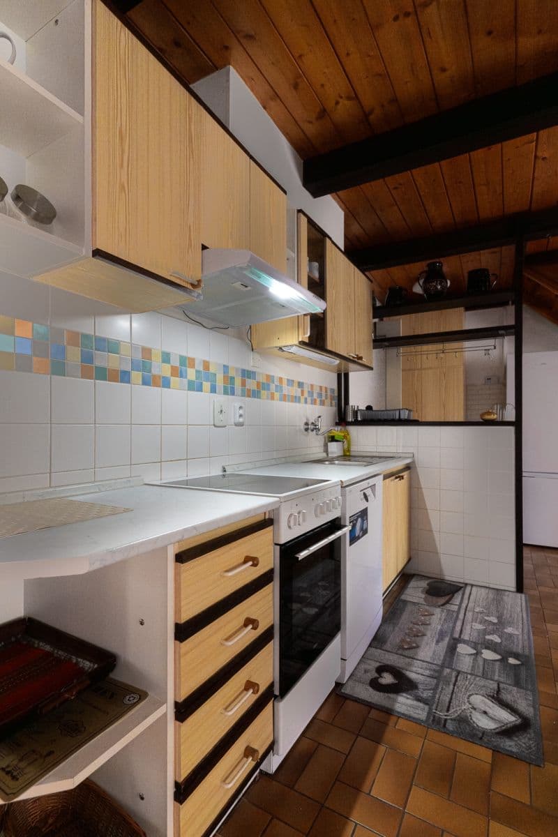 Prenájom domu 123 m², pozemok 1.700 m², Hradešín, Středočeský kraj Prenájom domu 123 m², pozemok 1.700 m², Hradešín, Středočeský kraj