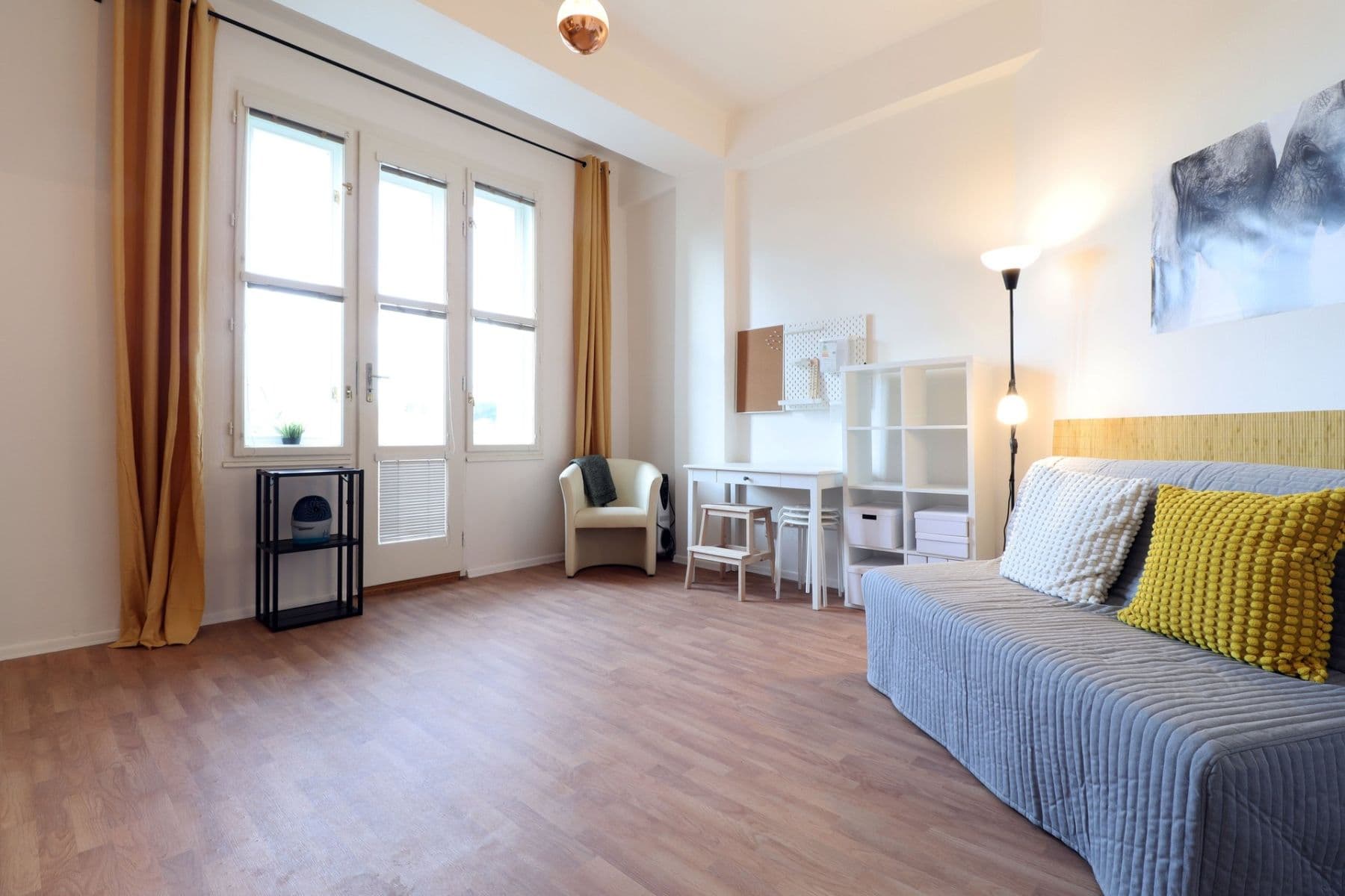 Prenájom bytu 1-izbový 21 m², Sportovní, Praha, Praha Prenájom bytu 1-izbový 21 m², Sportovní, Praha, Praha