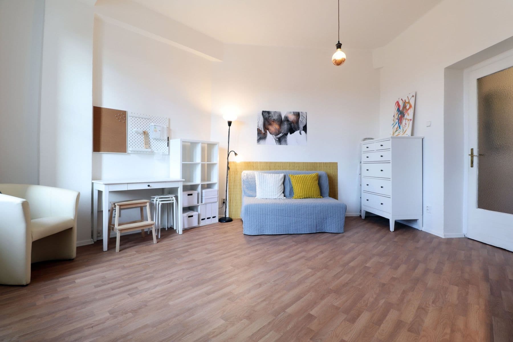 Prenájom bytu 1-izbový 21 m², Sportovní, Praha, Praha Prenájom bytu 1-izbový 21 m², Sportovní, Praha, Praha
