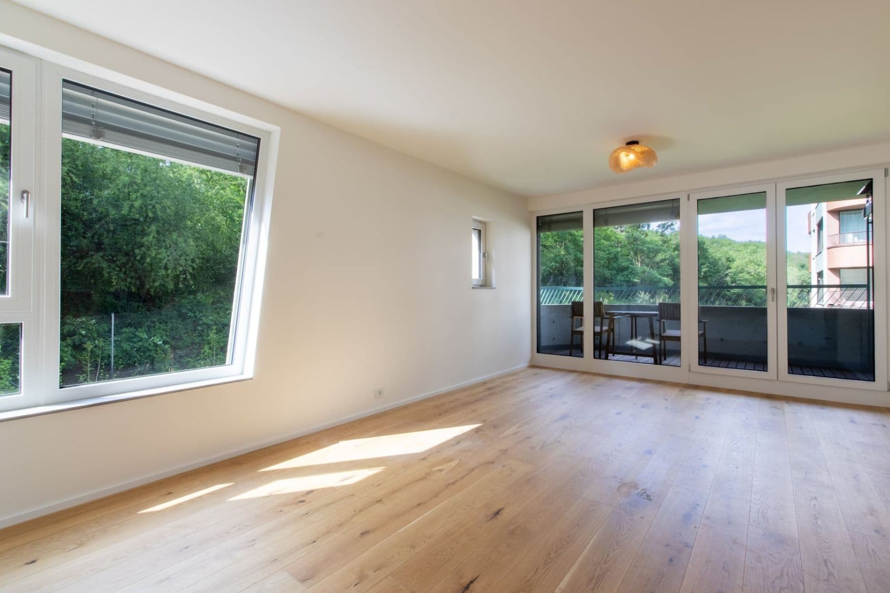 Prenájom bytu 3-izbový 82 m², U Komína, Praha, Praha Prenájom bytu 3-izbový 82 m², U Komína, Praha, Praha