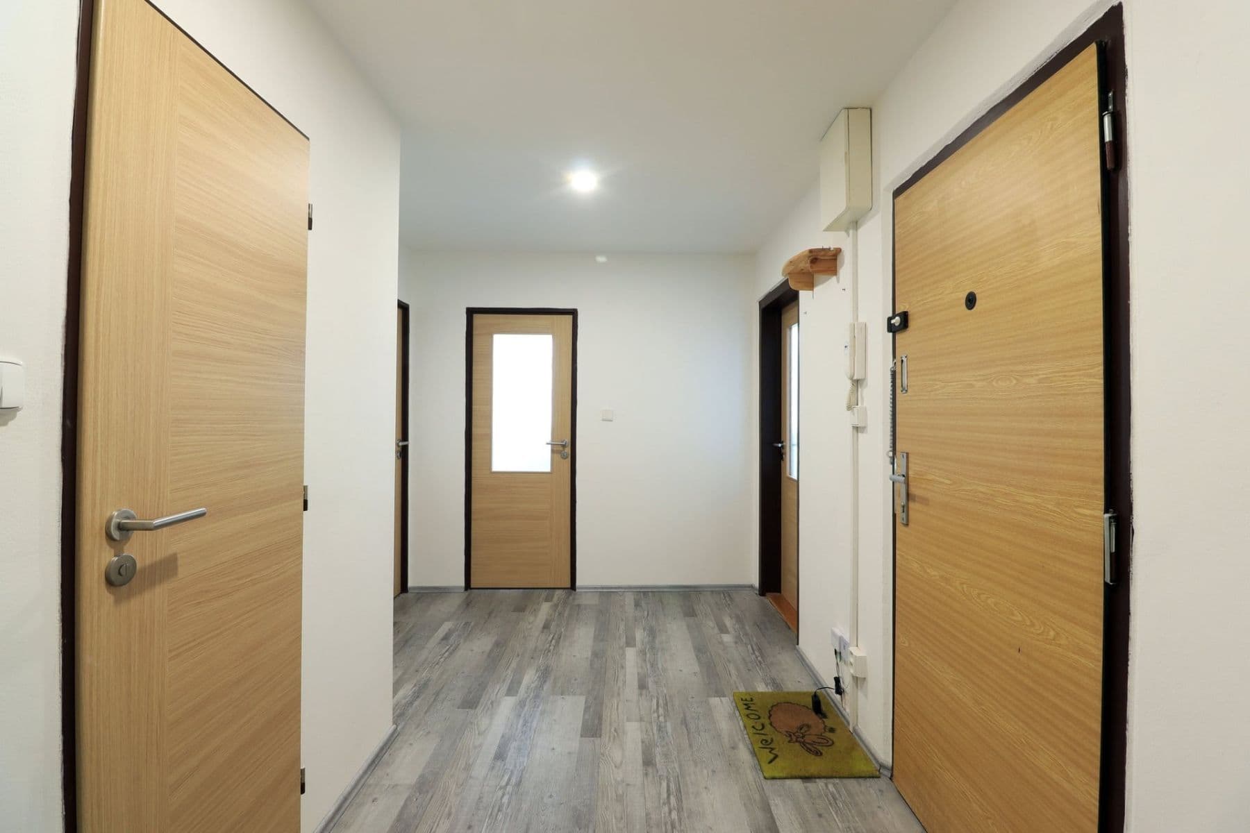 Prenájom bytu 3-izbový 66 m², Petýrkova, Praha, Praha Prenájom bytu 3-izbový 66 m², Petýrkova, Praha, Praha