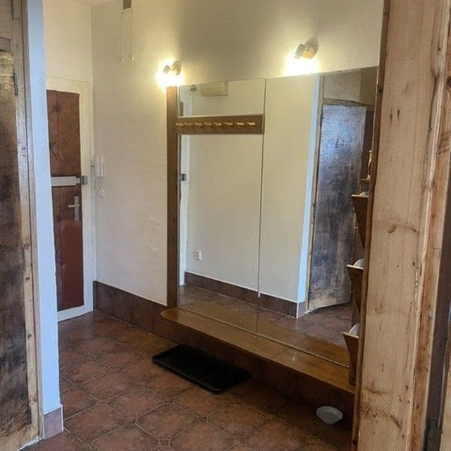 Predaj bytu 1-izbový 48 m², V Zálomu, Praha, Praha Predaj bytu 1-izbový 48 m², V Zálomu, Praha, Praha