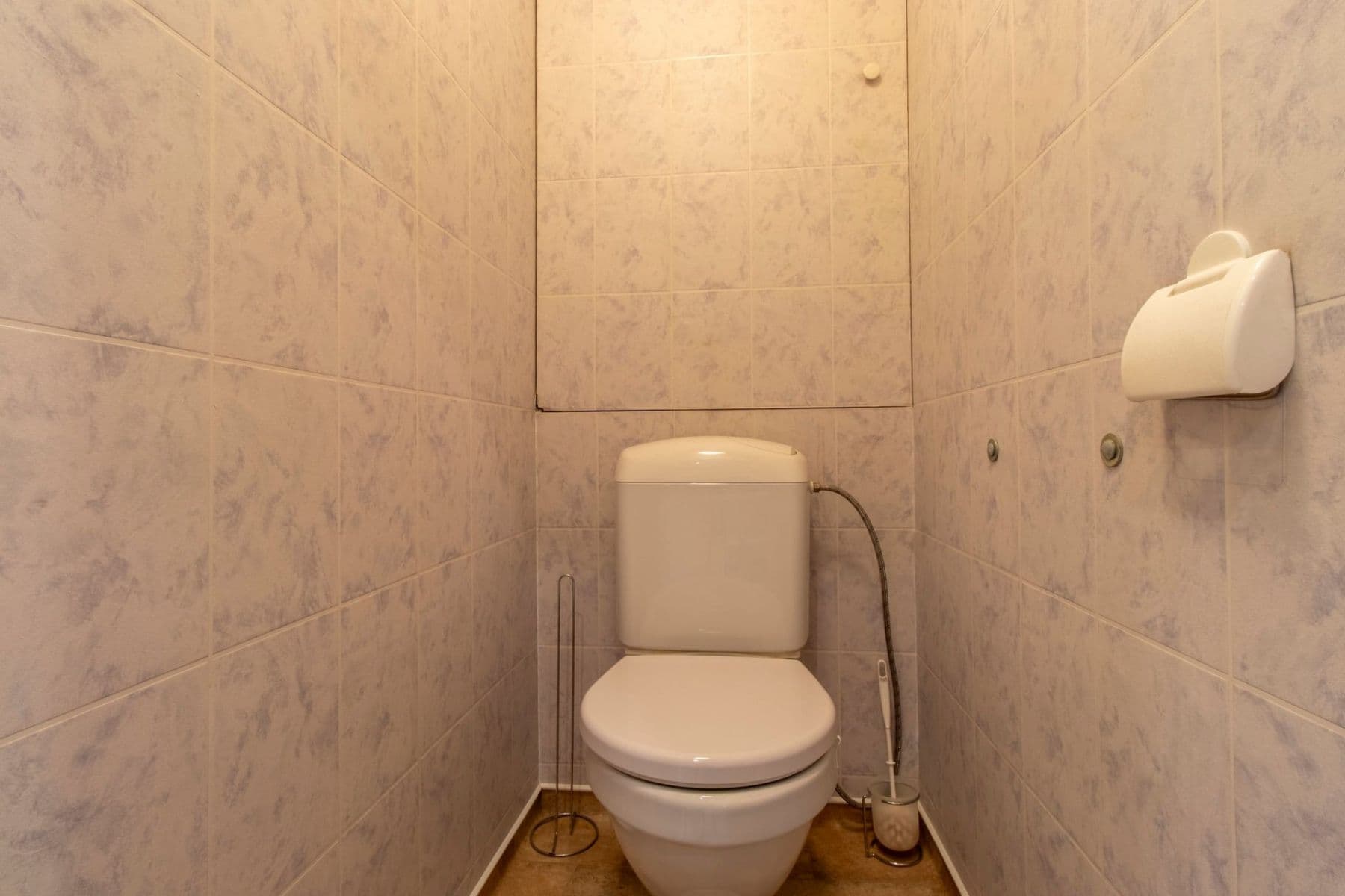Prenájom bytu 4-izbový 62 m², Jílovská, Praha, Praha Prenájom bytu 4-izbový 62 m², Jílovská, Praha, Praha