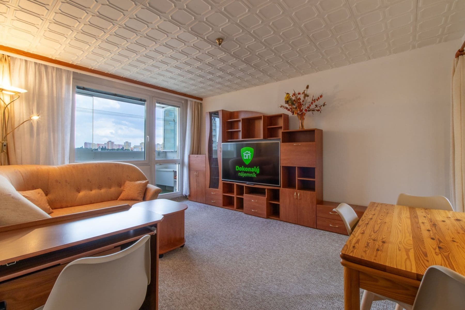 Prenájom bytu 4-izbový 62 m², Jílovská, Praha, Praha Prenájom bytu 4-izbový 62 m², Jílovská, Praha, Praha
