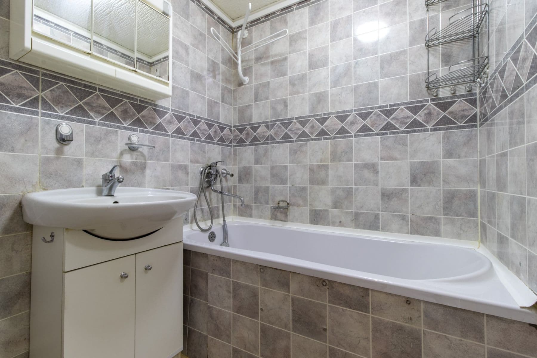 Prenájom bytu 4-izbový 62 m², Jílovská, Praha, Praha Prenájom bytu 4-izbový 62 m², Jílovská, Praha, Praha