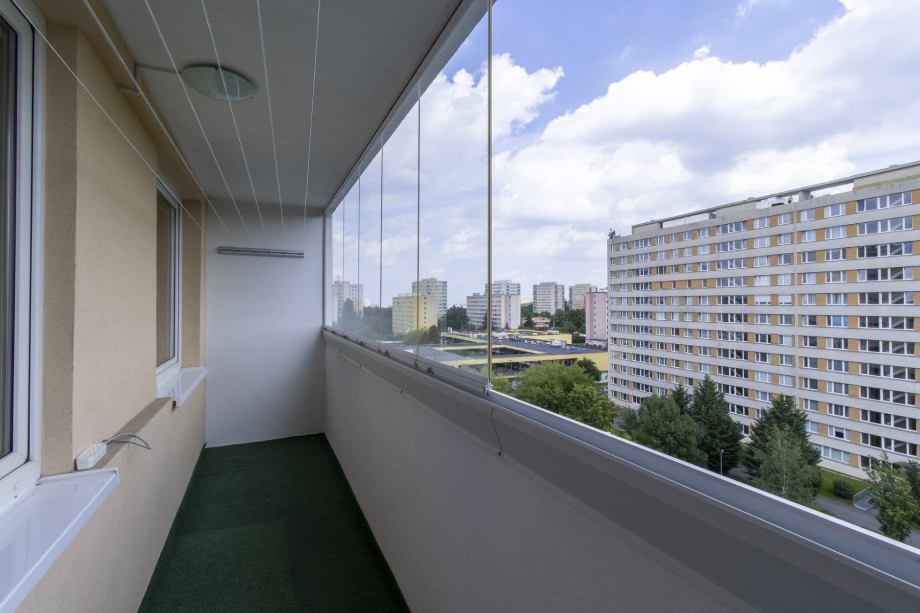 Prenájom bytu 4-izbový 62 m², Jílovská, Praha, Praha Prenájom bytu 4-izbový 62 m², Jílovská, Praha, Praha
