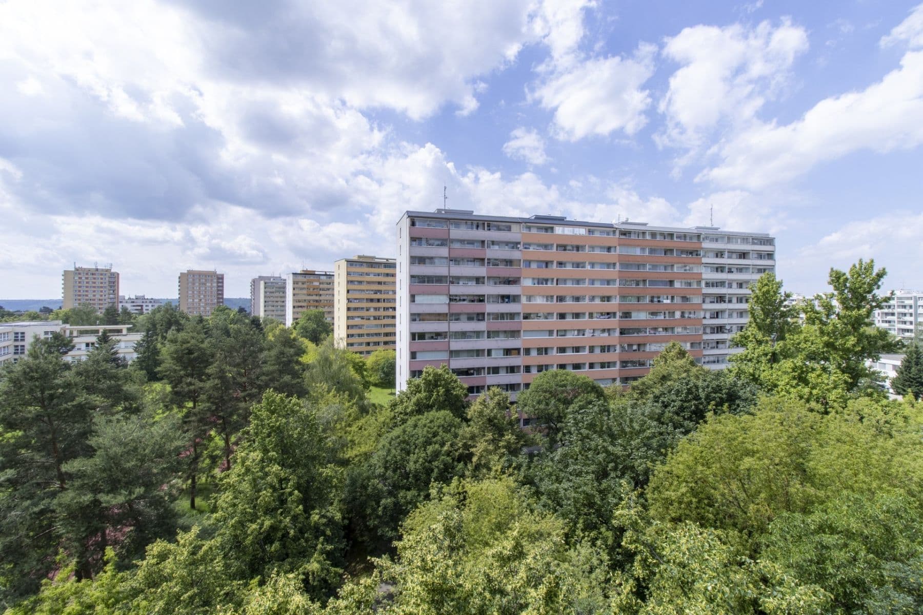 Prenájom bytu 4-izbový 62 m², Jílovská, Praha, Praha Prenájom bytu 4-izbový 62 m², Jílovská, Praha, Praha