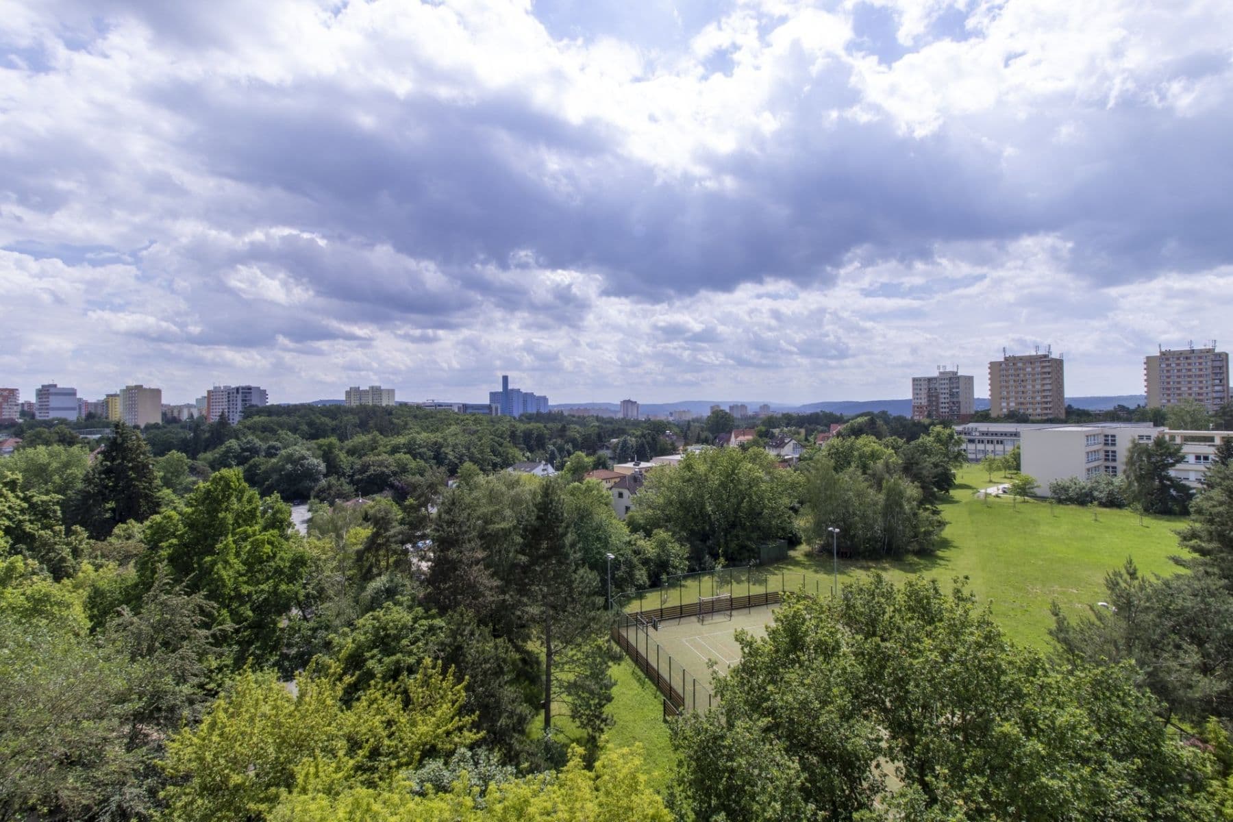 Prenájom bytu 4-izbový 62 m², Jílovská, Praha, Praha Prenájom bytu 4-izbový 62 m², Jílovská, Praha, Praha