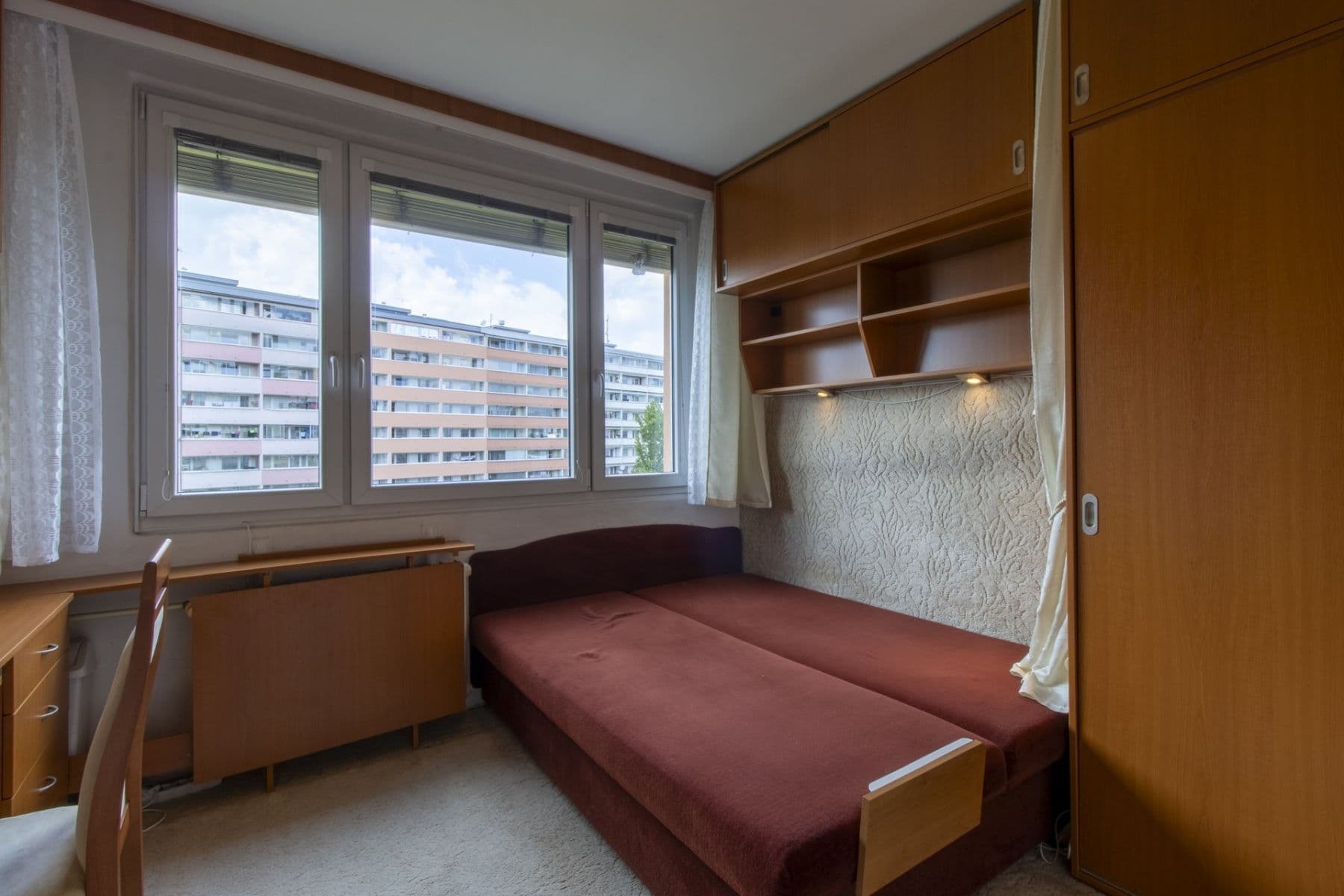 Prenájom bytu 4-izbový 62 m², Jílovská, Praha, Praha Prenájom bytu 4-izbový 62 m², Jílovská, Praha, Praha