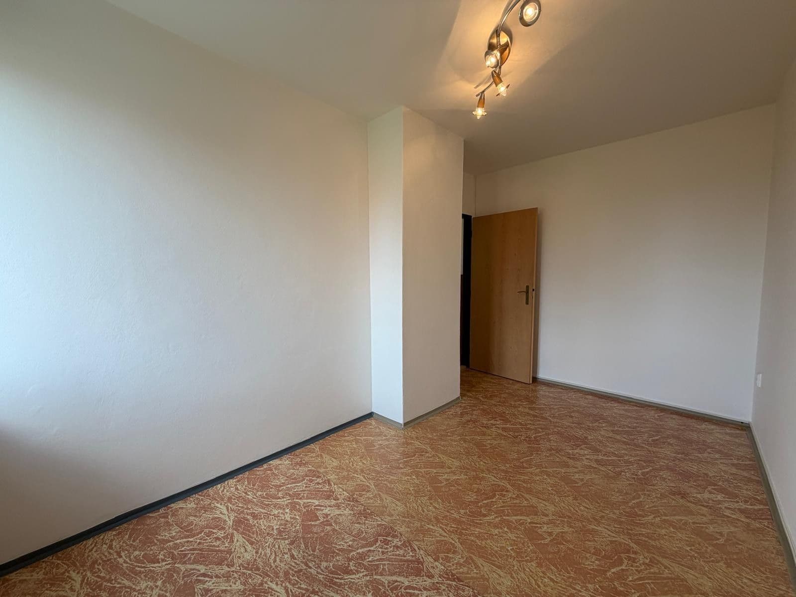 Prenájom bytu 3-izbový 65 m², Horova, Říčany, Středočeský kraj Prenájom bytu 3-izbový 65 m², Horova, Říčany, Středočeský kraj