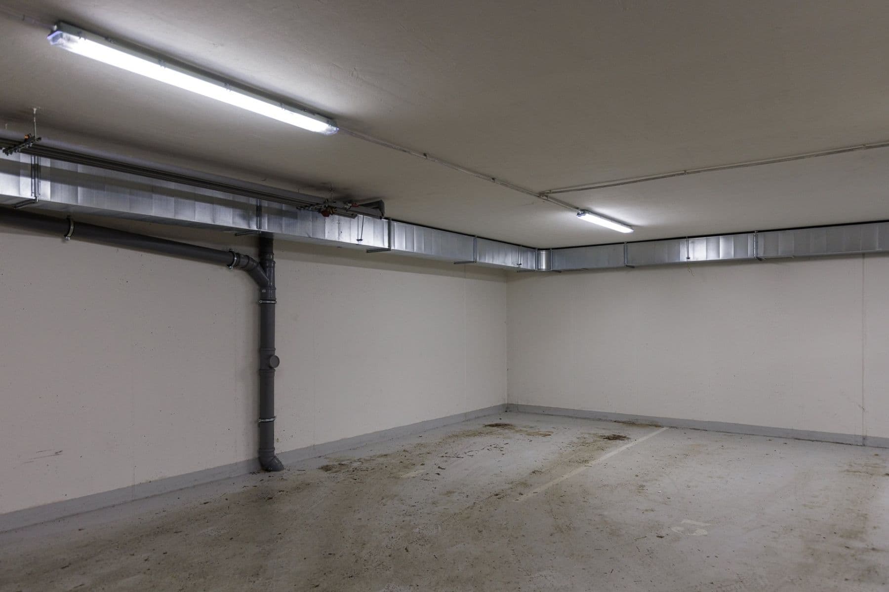 Prenájom bytu 3-izbový 63 m², Na Popelce, Praha, Praha Prenájom bytu 3-izbový 63 m², Na Popelce, Praha, Praha