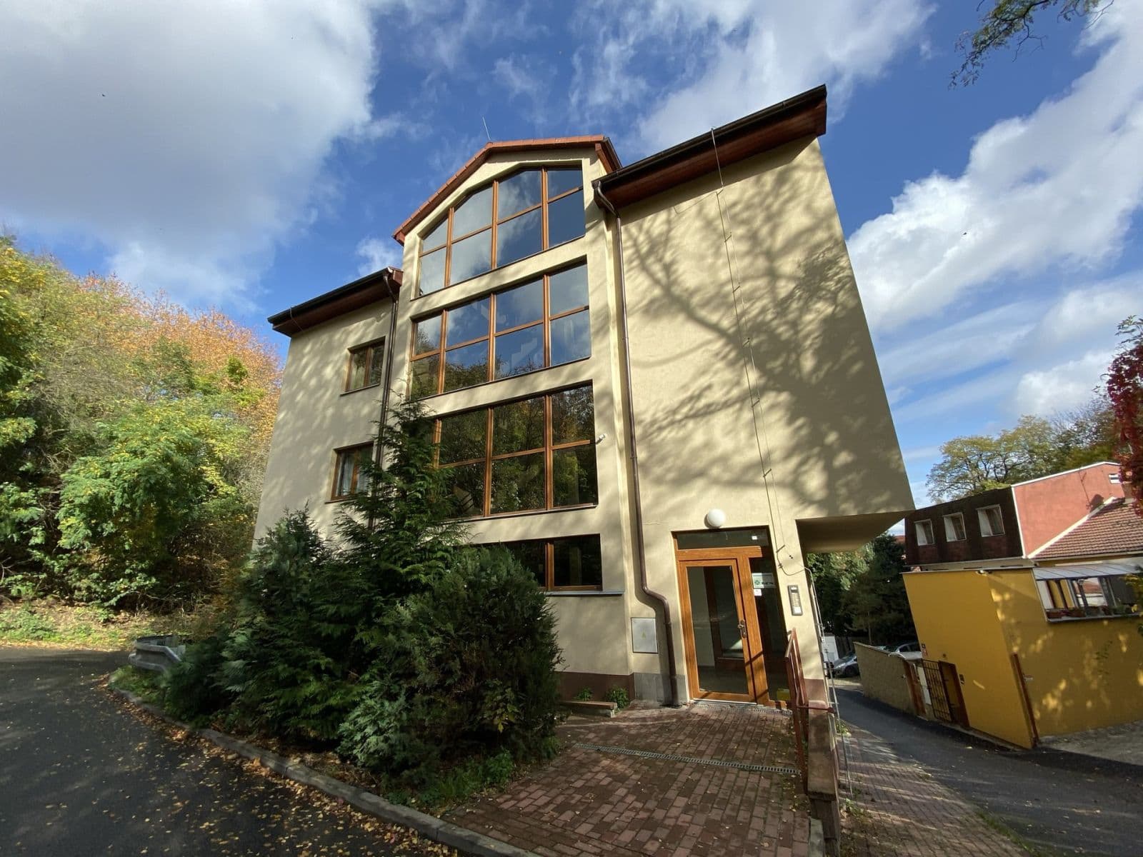 Prenájom bytu 3-izbový 63 m², Na Popelce, Praha, Praha Prenájom bytu 3-izbový 63 m², Na Popelce, Praha, Praha
