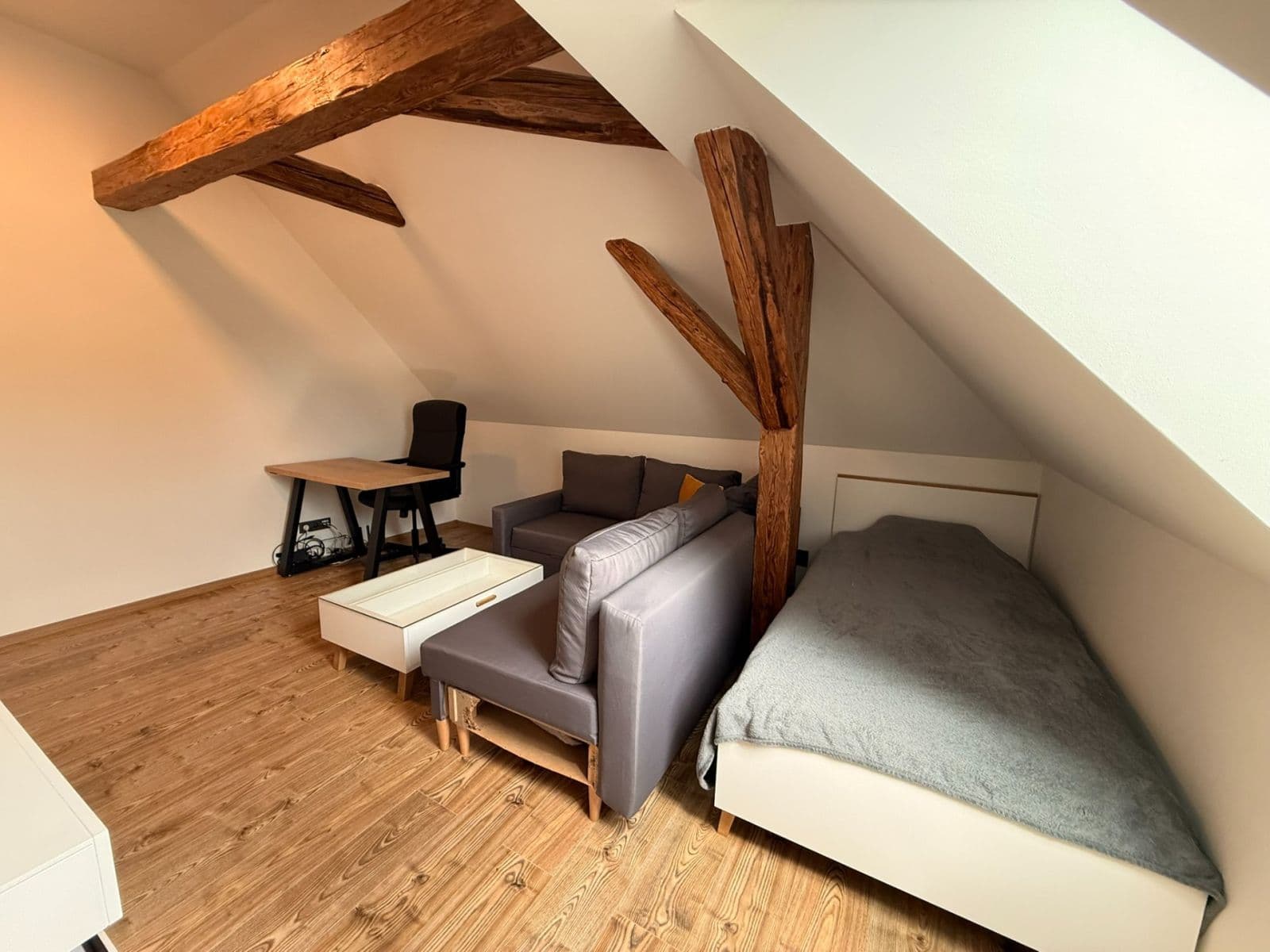 Predaj bytu 1-izbový 36 m², Staré Buky, Královéhradecký kraj Predaj bytu 1-izbový 36 m², Staré Buky, Královéhradecký kraj