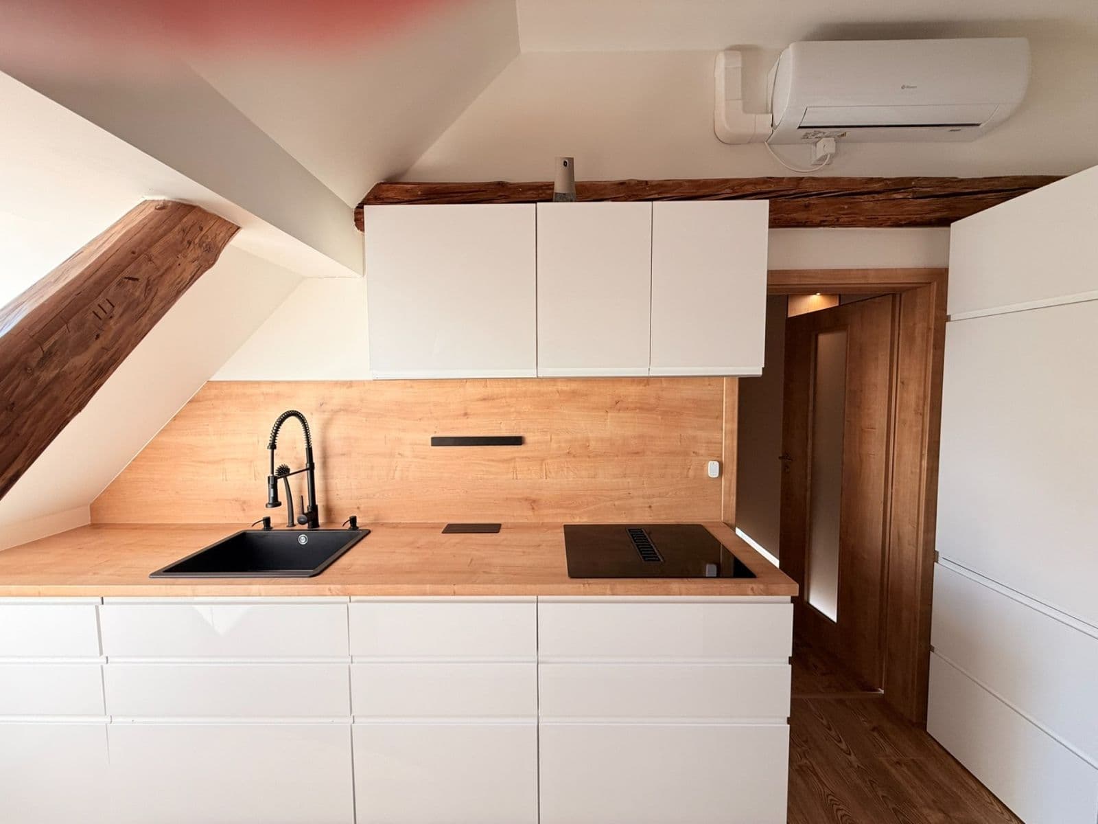 Predaj bytu 1-izbový 36 m², Staré Buky, Královéhradecký kraj Predaj bytu 1-izbový 36 m², Staré Buky, Královéhradecký kraj