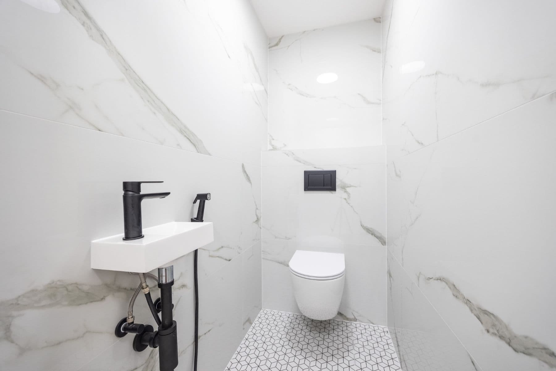 Predaj bytu 3-izbový 80 m², Daškova, Praha, Praha Predaj bytu 3-izbový 80 m², Daškova, Praha, Praha