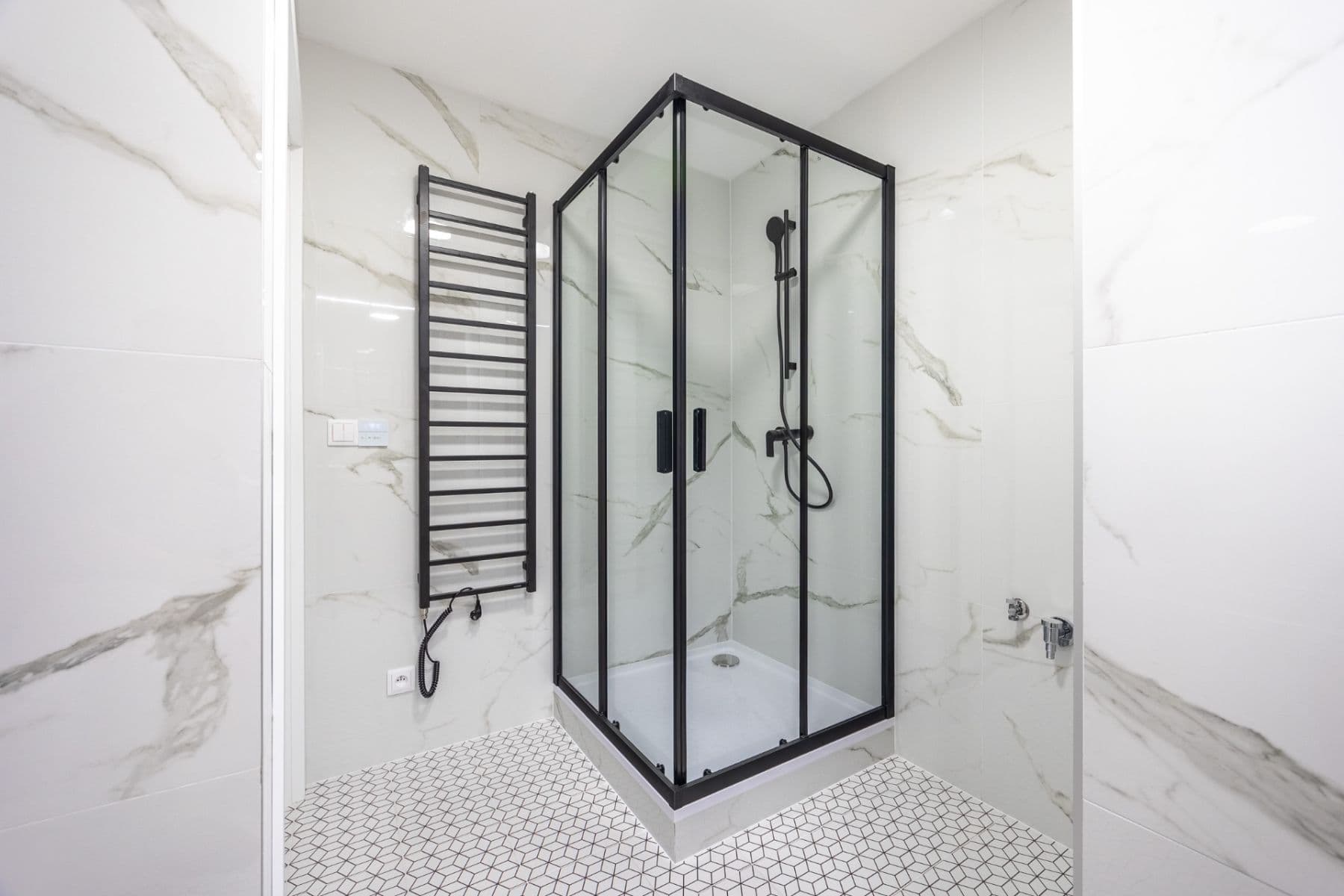 Predaj bytu 3-izbový 80 m², Daškova, Praha, Praha Predaj bytu 3-izbový 80 m², Daškova, Praha, Praha