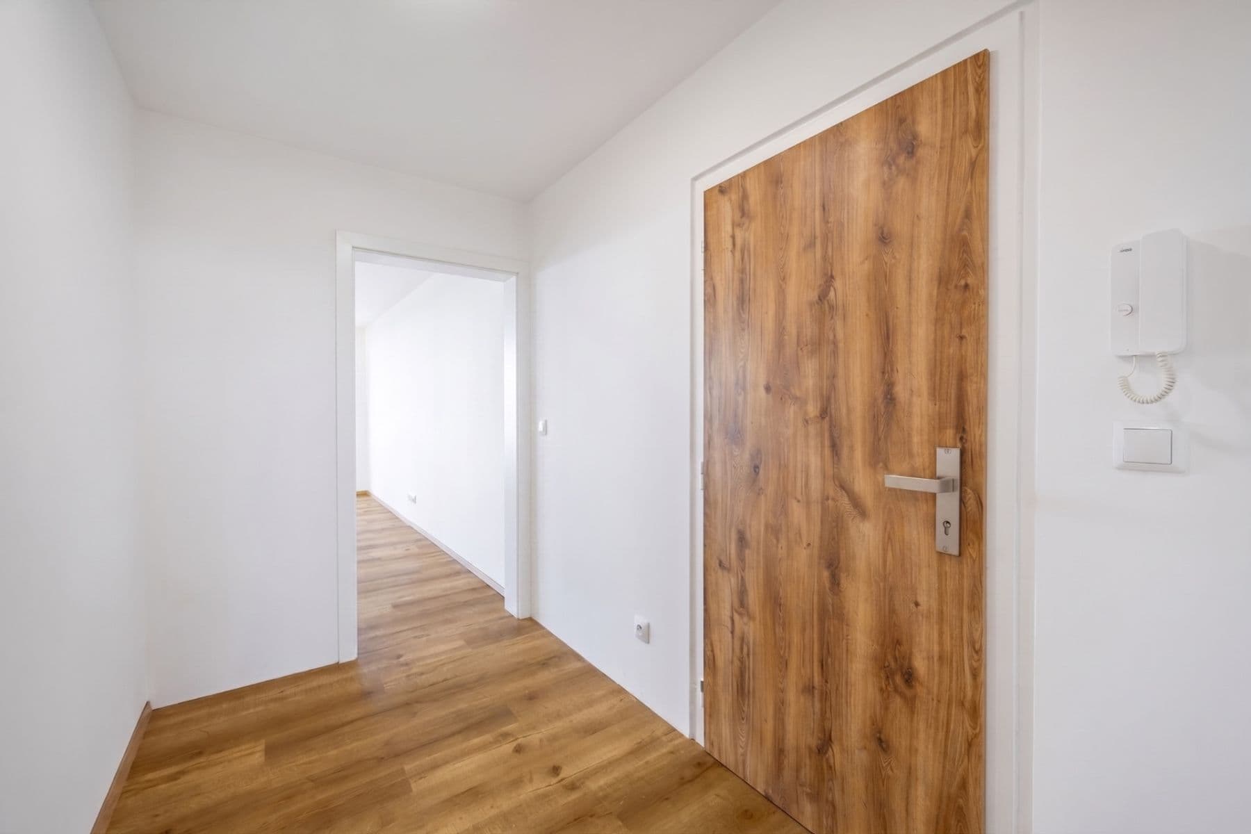 Predaj bytu 3-izbový 80 m², Daškova, Praha, Praha Predaj bytu 3-izbový 80 m², Daškova, Praha, Praha