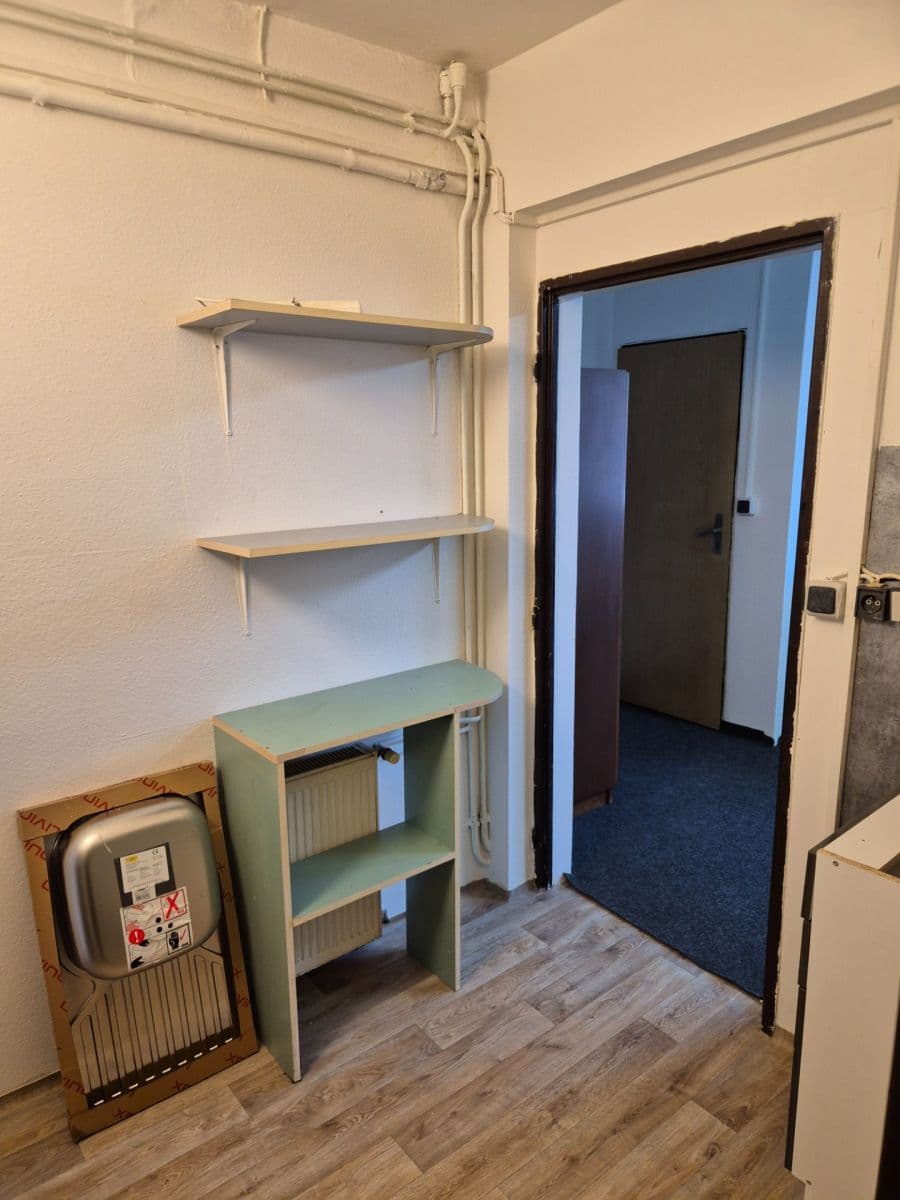 Prenájom bytu 1-izbový 32 m², Smíchovská, Praha, Praha Prenájom bytu 1-izbový 32 m², Smíchovská, Praha, Praha