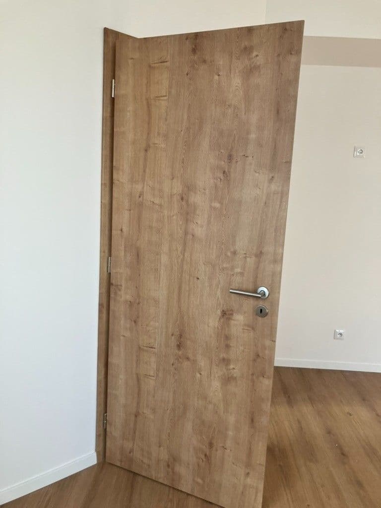 Prenájom bytu 3-izbový 74 m², Brněnská, Šlapanice, Jihomoravský kraj Prenájom bytu 3-izbový 74 m², Brněnská, Šlapanice, Jihomoravský kraj