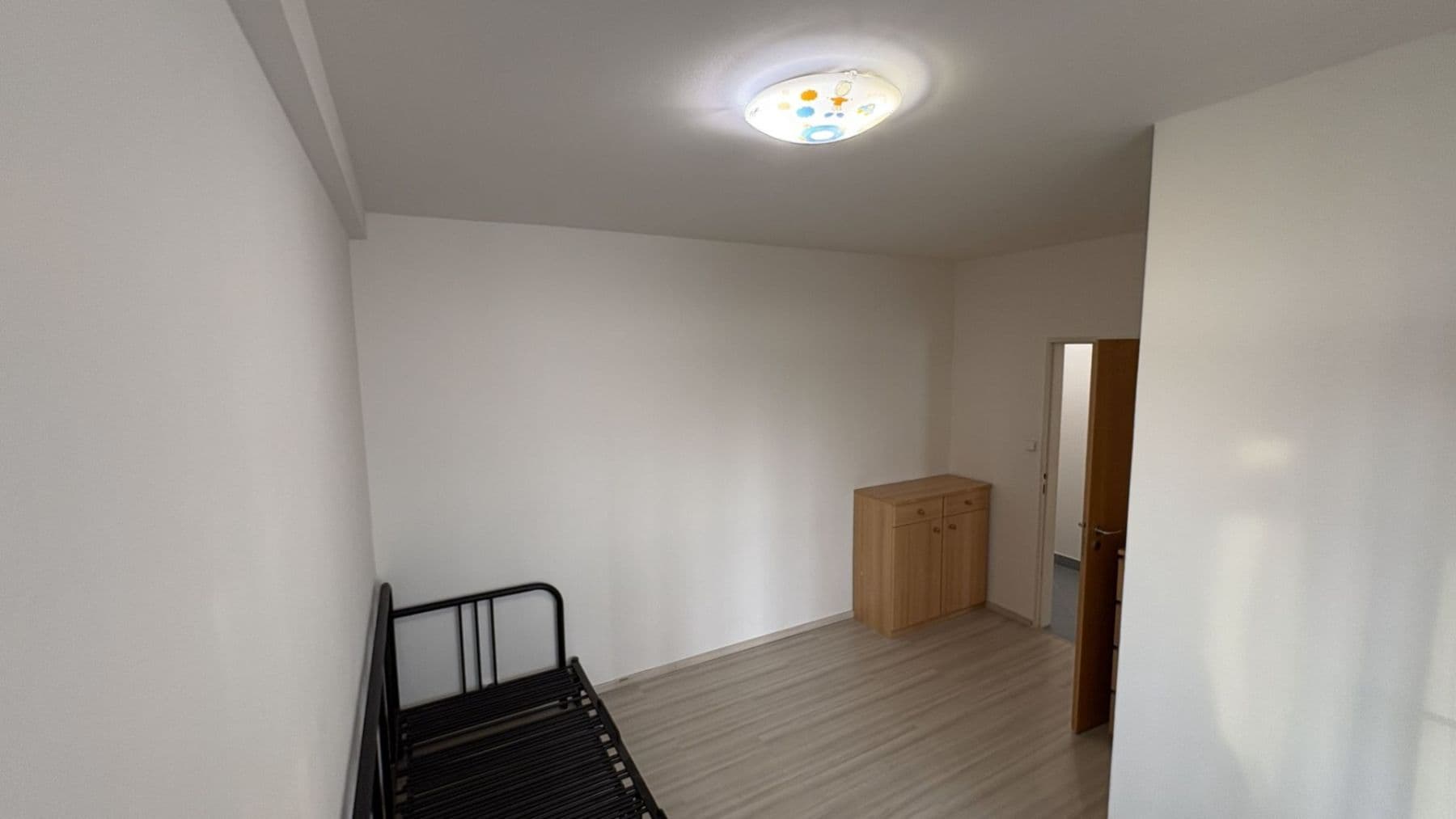 Prenájom bytu 3-izbový 74 m², Vinohradská, Praha, Praha Prenájom bytu 3-izbový 74 m², Vinohradská, Praha, Praha