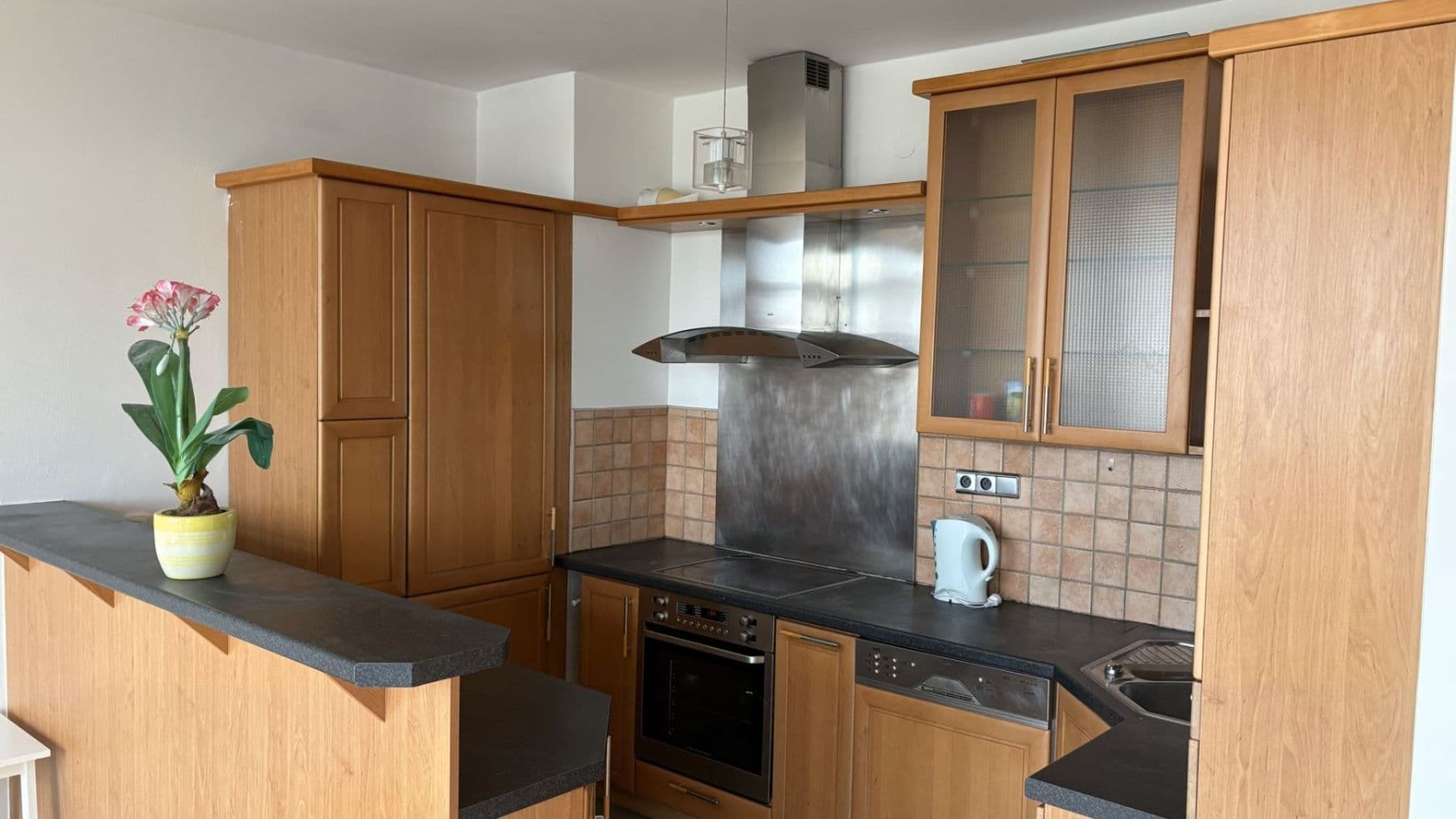Prenájom bytu 3-izbový 74 m², Vinohradská, Praha, Praha Prenájom bytu 3-izbový 74 m², Vinohradská, Praha, Praha