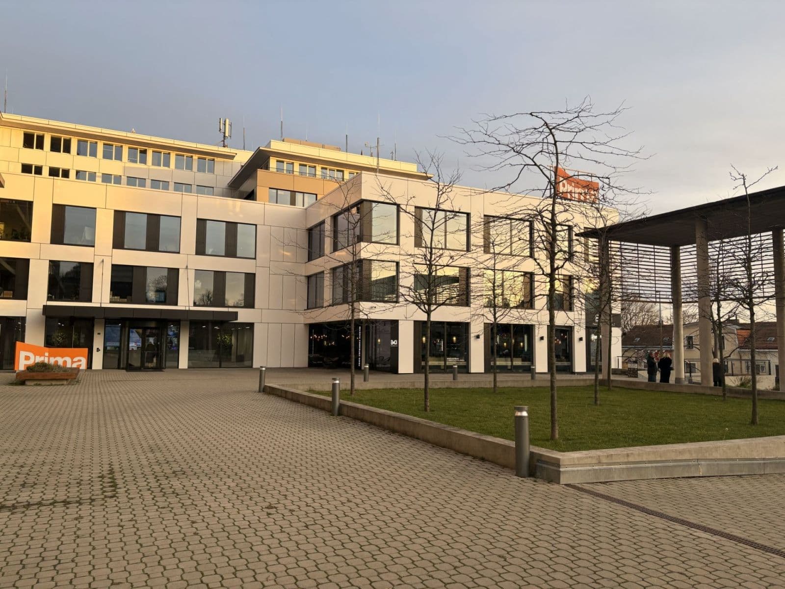 Prenájom bytu 3-izbový 74 m², Vinohradská, Praha, Praha Prenájom bytu 3-izbový 74 m², Vinohradská, Praha, Praha