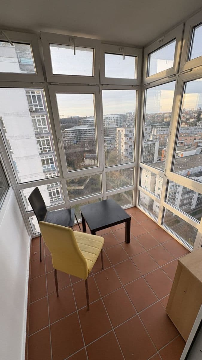 Prenájom bytu 3-izbový 74 m², Vinohradská, Praha, Praha Prenájom bytu 3-izbový 74 m², Vinohradská, Praha, Praha