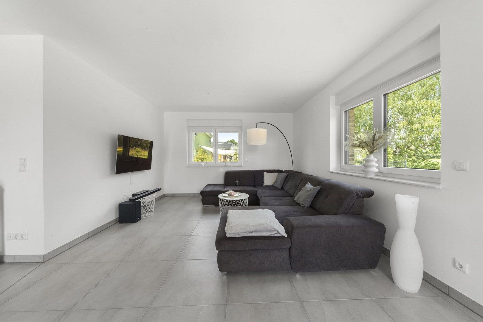 Predaj domu 167 m², pozemek 645 m², Wathlingen, Dolné Sasko Predaj domu 167 m², pozemek 645 m², Wathlingen, Dolné Sasko