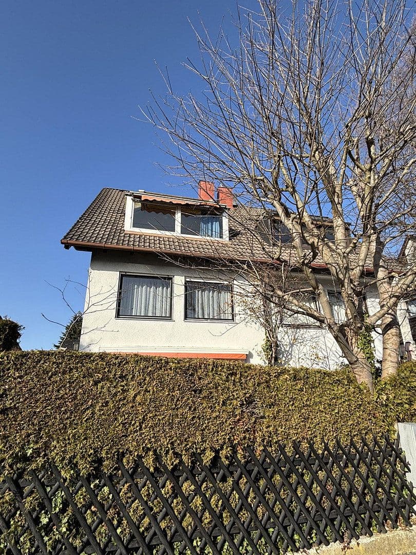 Predaj domu 144 m², pozemek 270 m², München, Bavorsko Predaj domu 144 m², pozemek 270 m², München, Bavorsko