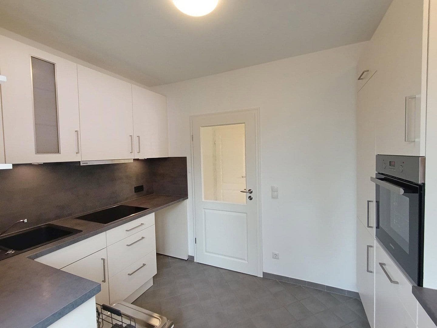 Prenájom bytu 2-izbový 47 m², Kiel, Šlezvicko-Holštajnsko Prenájom bytu 2-izbový 47 m², Kiel, Šlezvicko-Holštajnsko