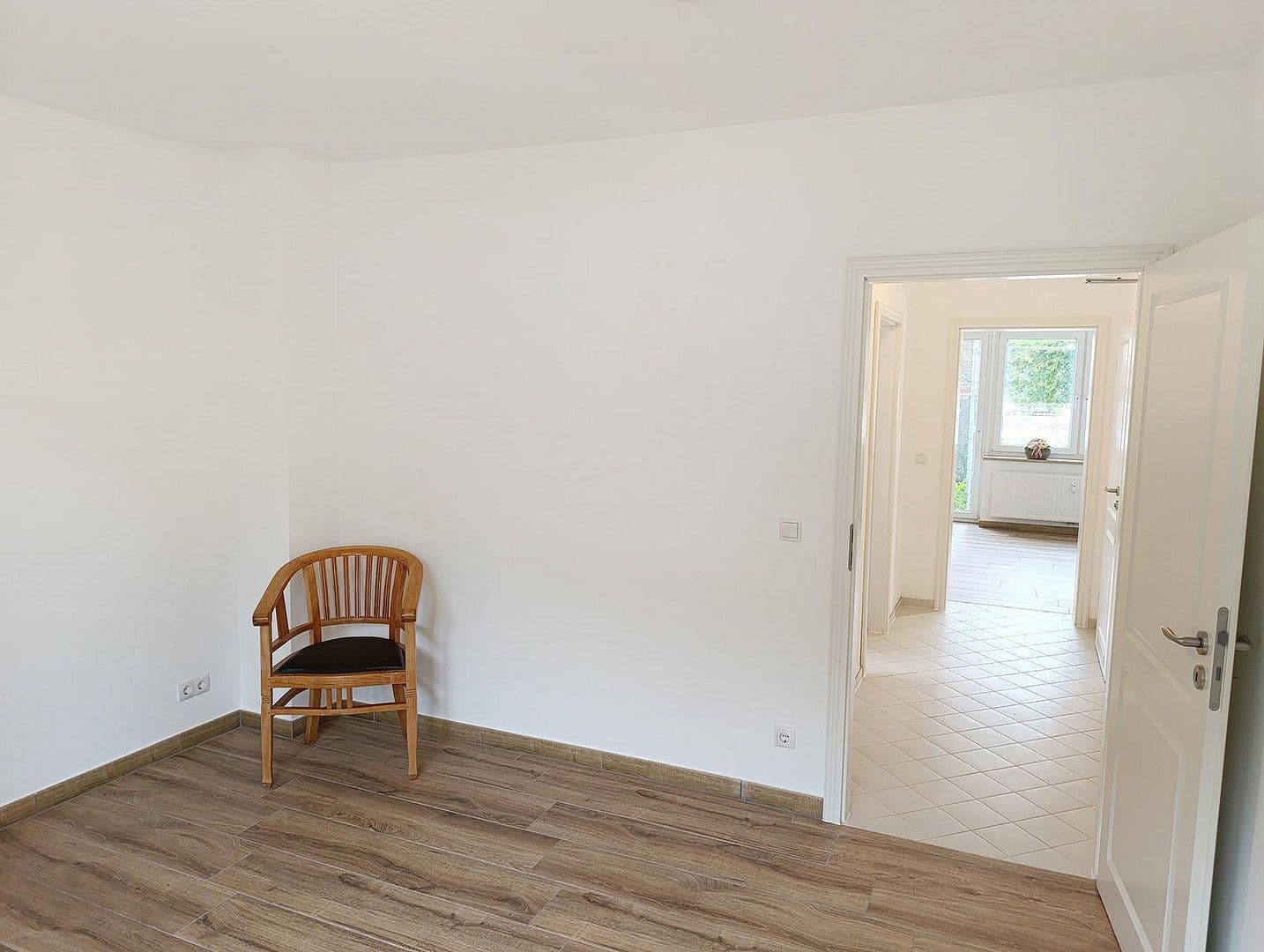 Prenájom bytu 2-izbový 47 m², Kiel, Šlezvicko-Holštajnsko Prenájom bytu 2-izbový 47 m², Kiel, Šlezvicko-Holštajnsko