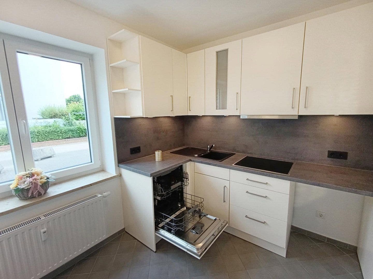Prenájom bytu 2-izbový 47 m², Kiel, Šlezvicko-Holštajnsko Prenájom bytu 2-izbový 47 m², Kiel, Šlezvicko-Holštajnsko