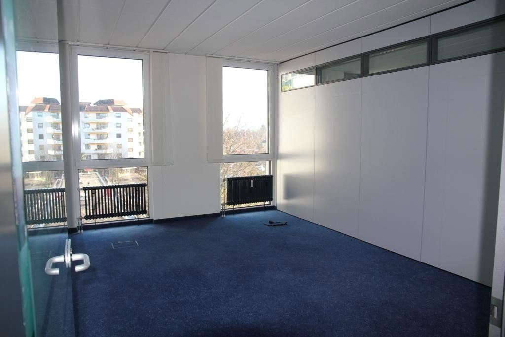 Prenájom kancelárie 205 m², Böhringerstraße 50, Radolfzell am Bodensee, Bádensko-Wurttembersko Prenájom kancelárie 205 m², Böhringerstraße 50, Radolfzell am Bodensee, Bádensko-Wurttembersko