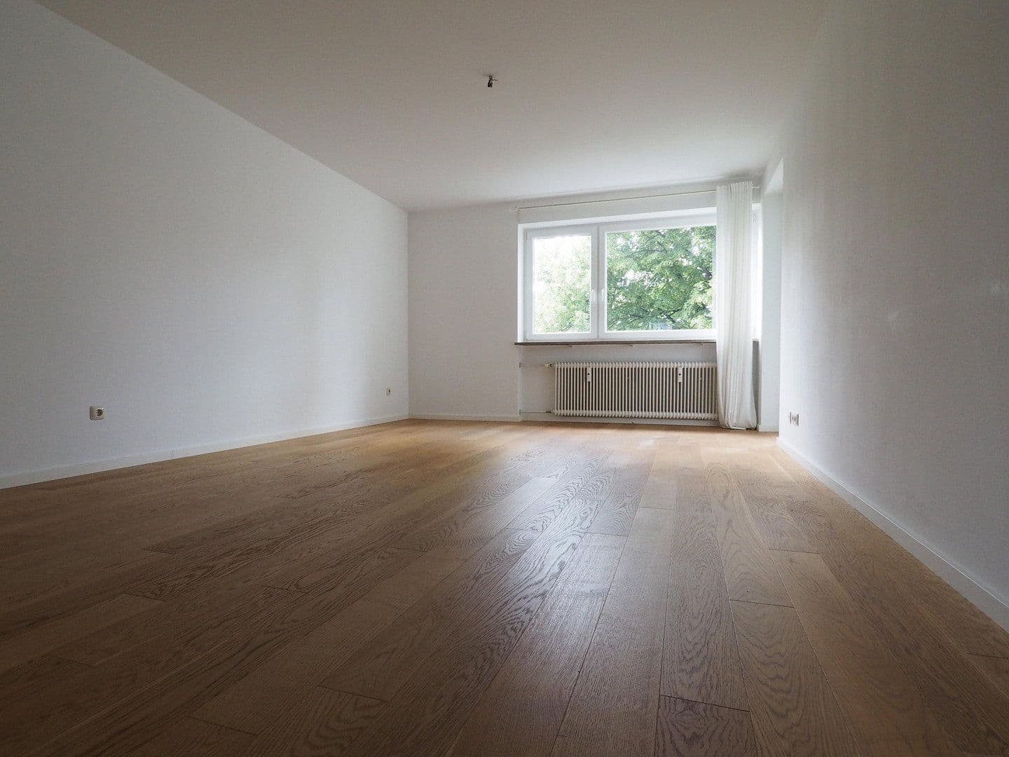 Predaj bytu 3-izbový 77 m², Klingerstrasse, 34, München, Bavorsko Predaj bytu 3-izbový 77 m², Klingerstrasse, 34, München, Bavorsko