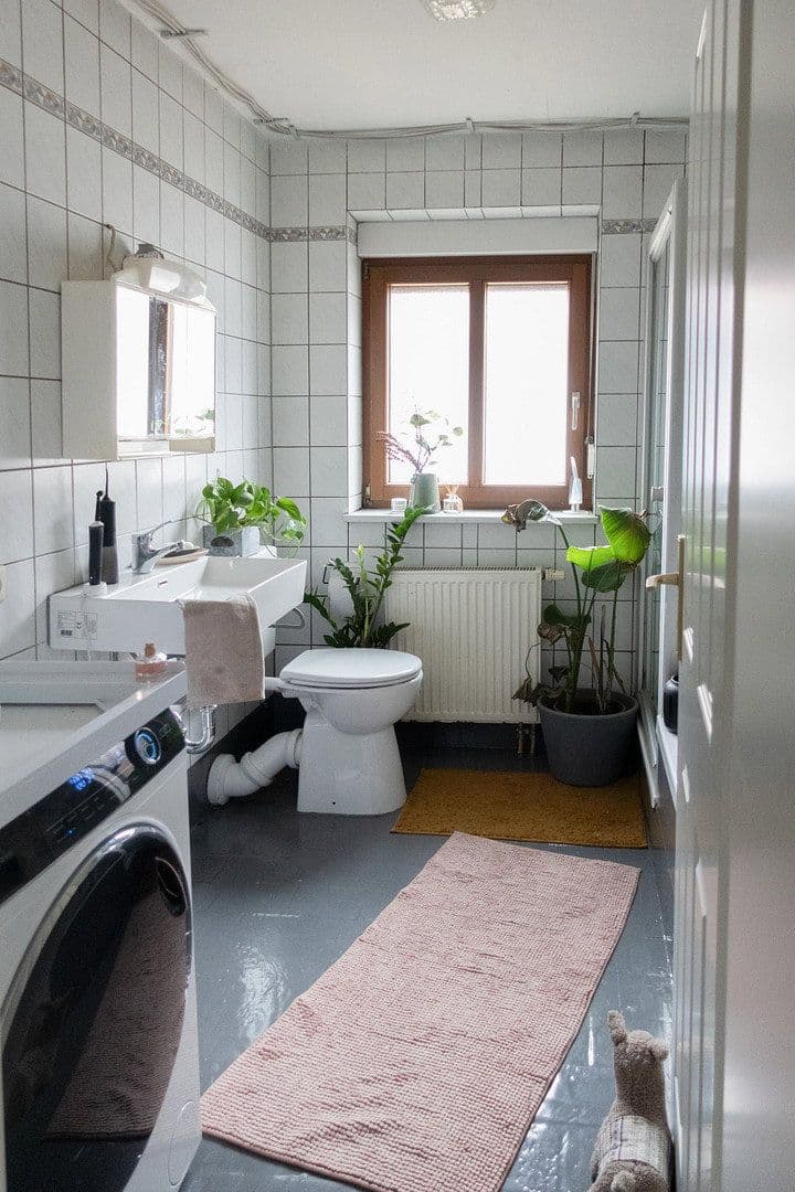 Predaj domu 250 m², pozemek 689 m², Heddesbach, Bádensko-Wurttembersko Predaj domu 250 m², pozemek 689 m², Heddesbach, Bádensko-Wurttembersko